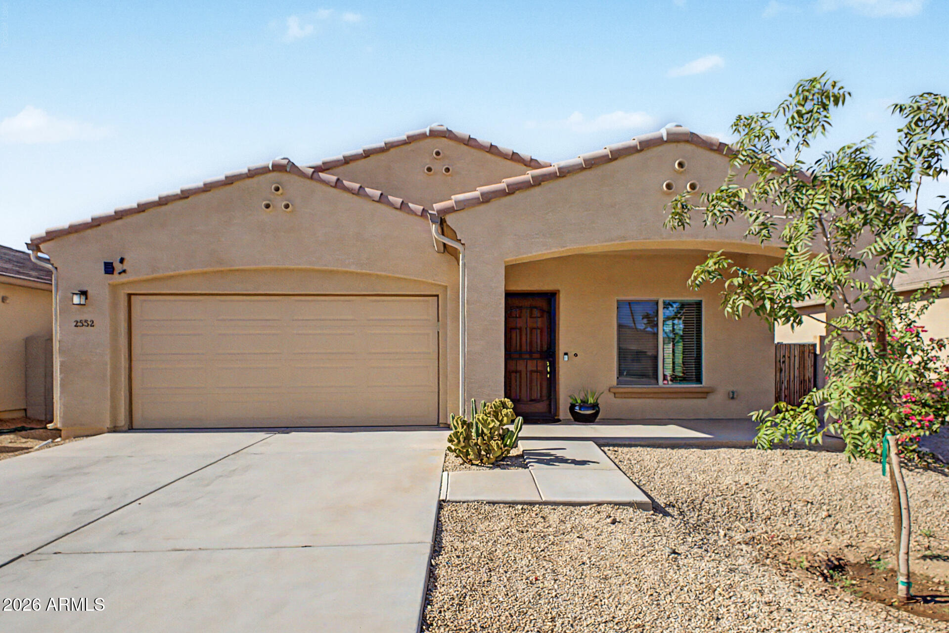 2552 E ATLANTA Avenue, Phoenix, AZ 85040