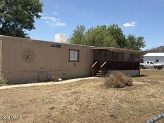 18386 S PIONEER Avenue, Peeples Valley, AZ 86332