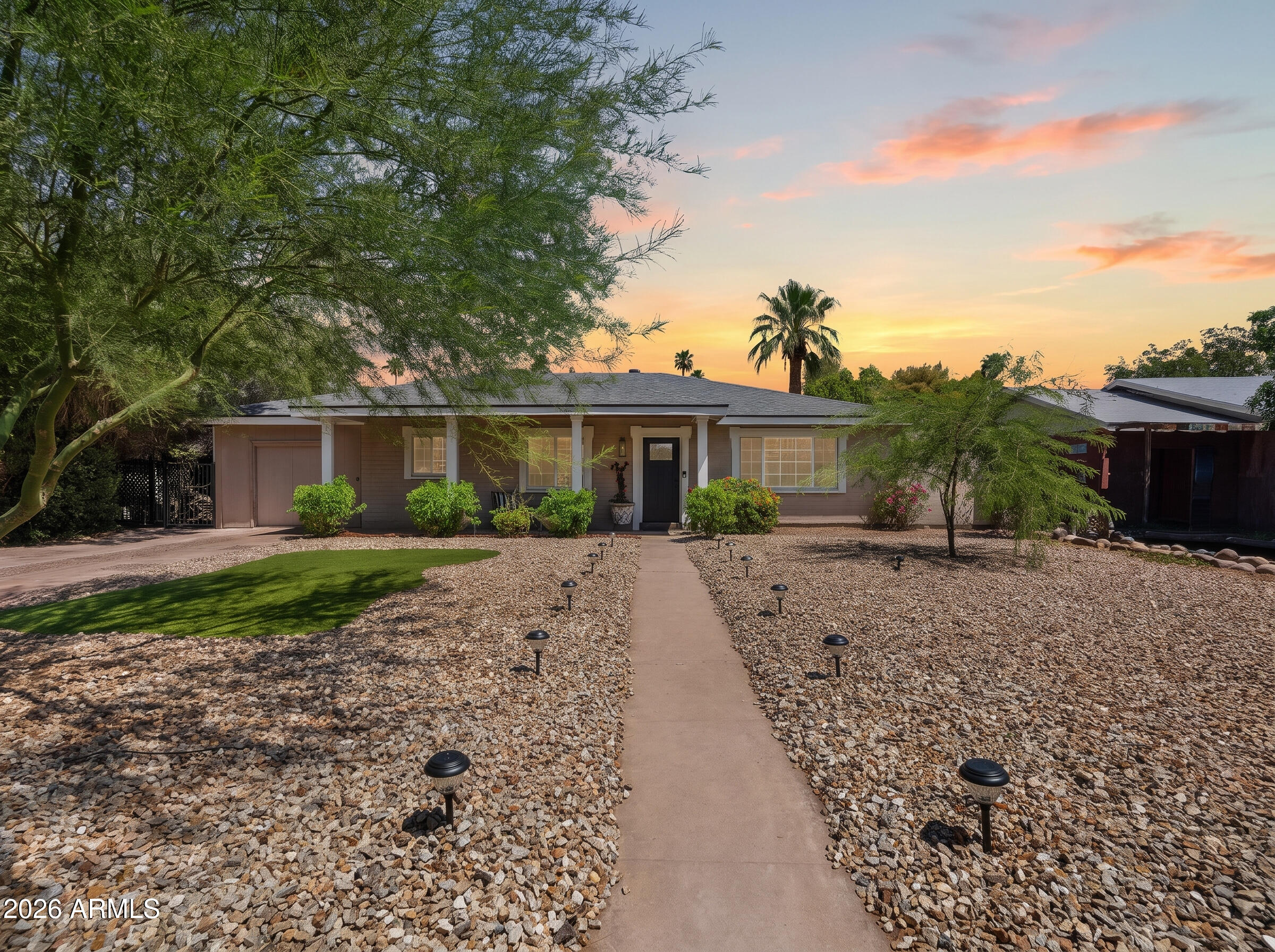 404 E PALM Street, Litchfield Park, AZ 85340