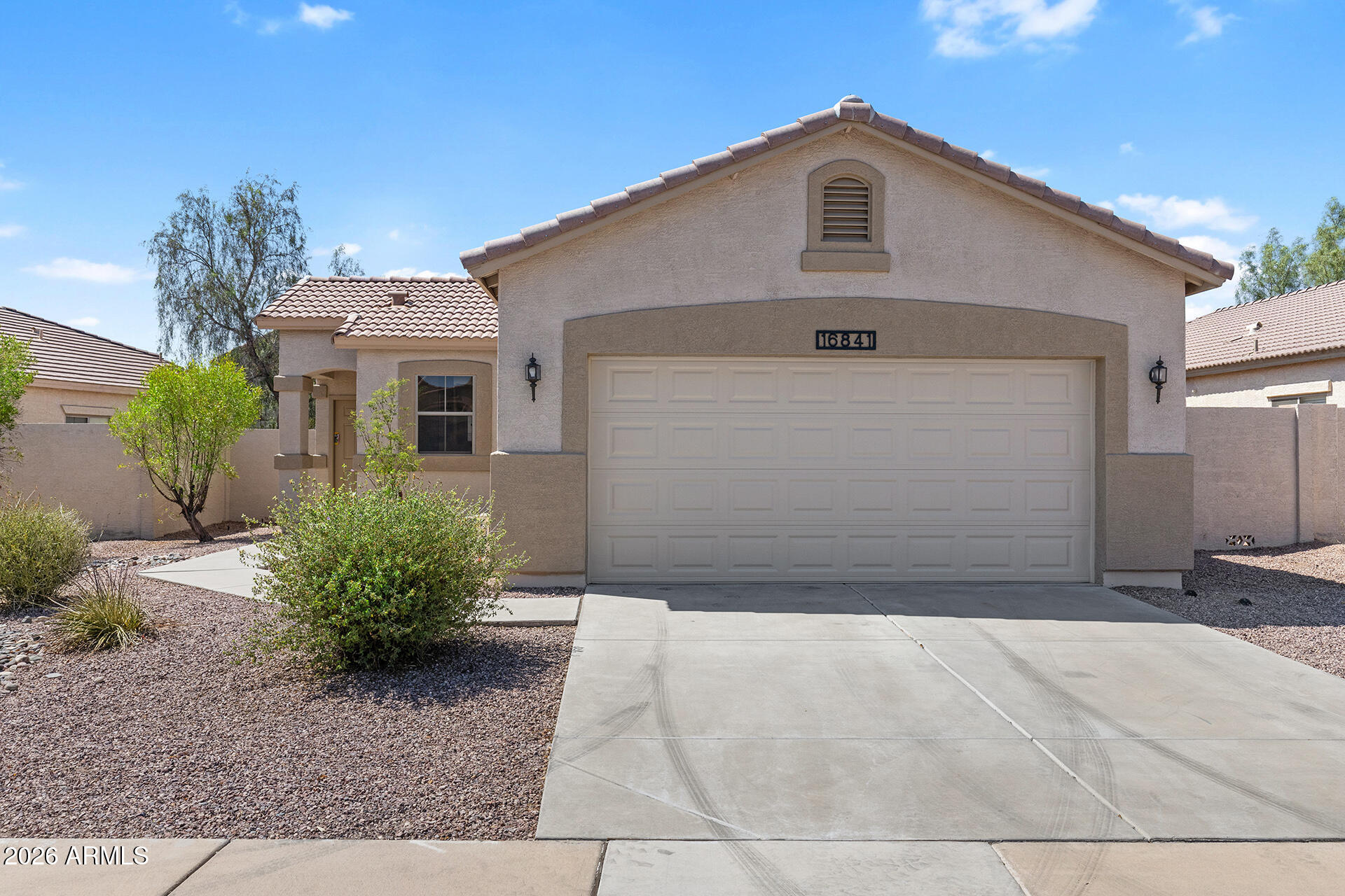 16841 W COTTONWOOD Street, Surprise, AZ 85388