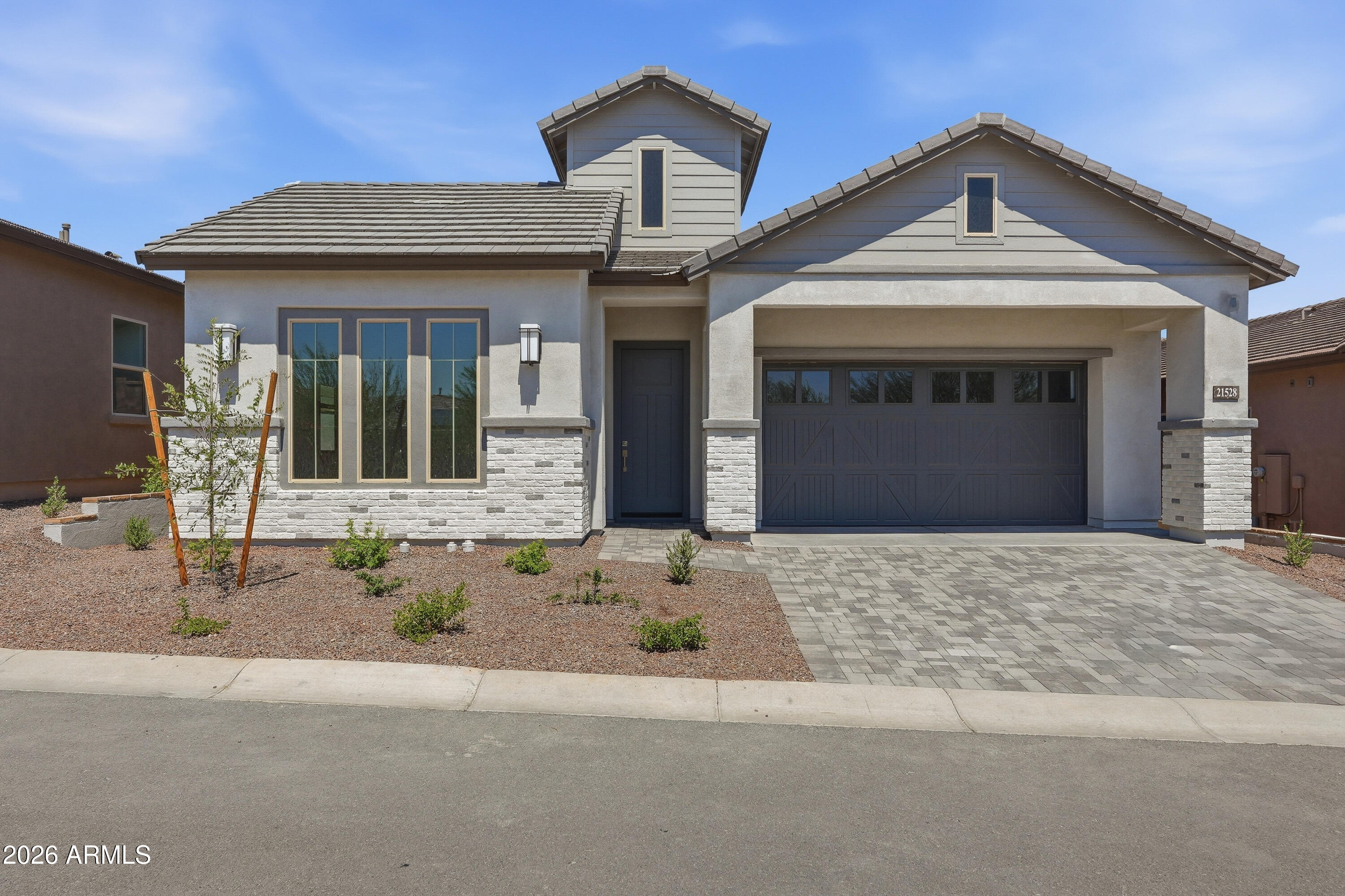 21528 W MEADOWBROOK Avenue, Buckeye, AZ 85396