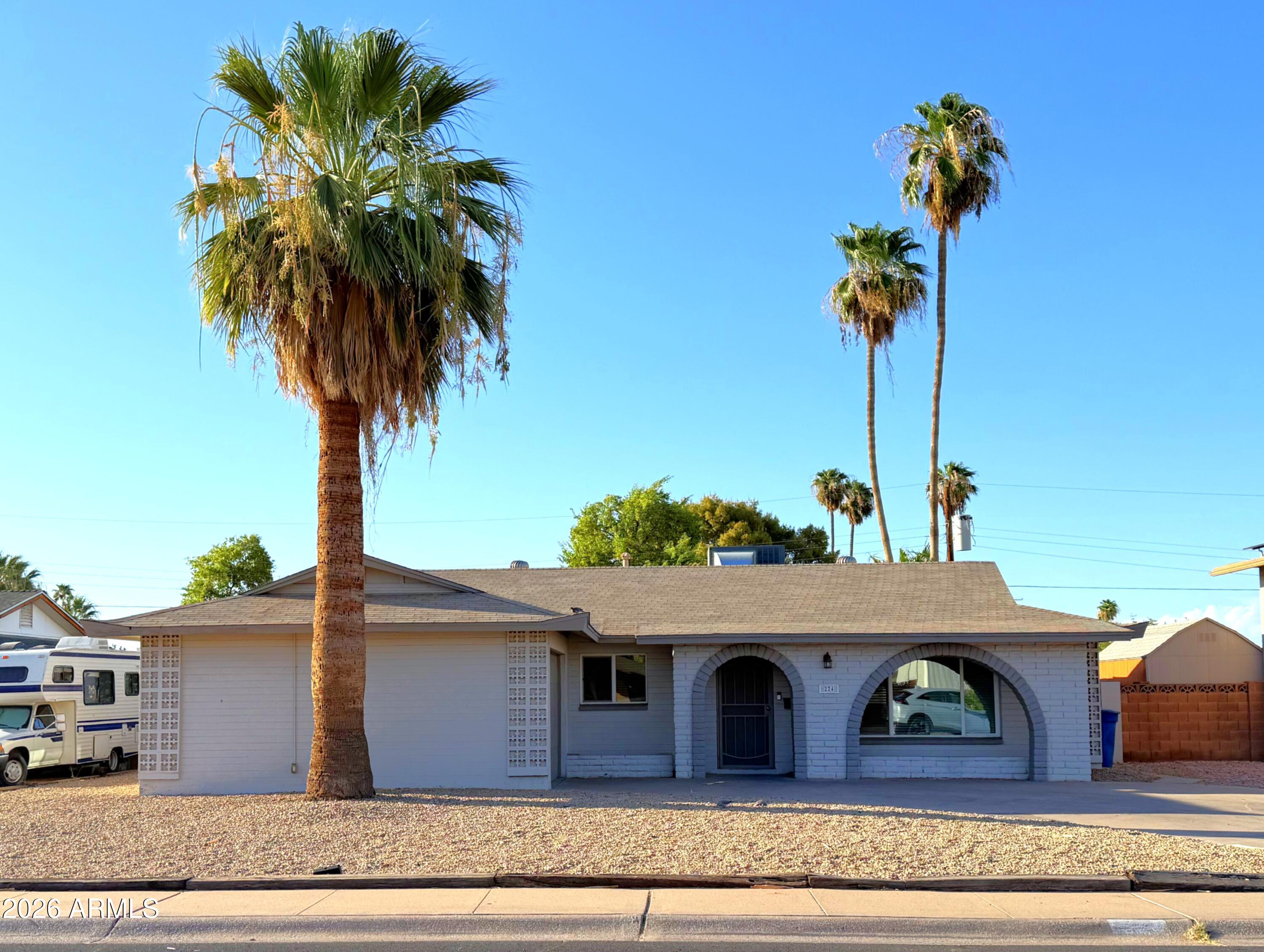 224 E MINTON Drive, Tempe, AZ 85282