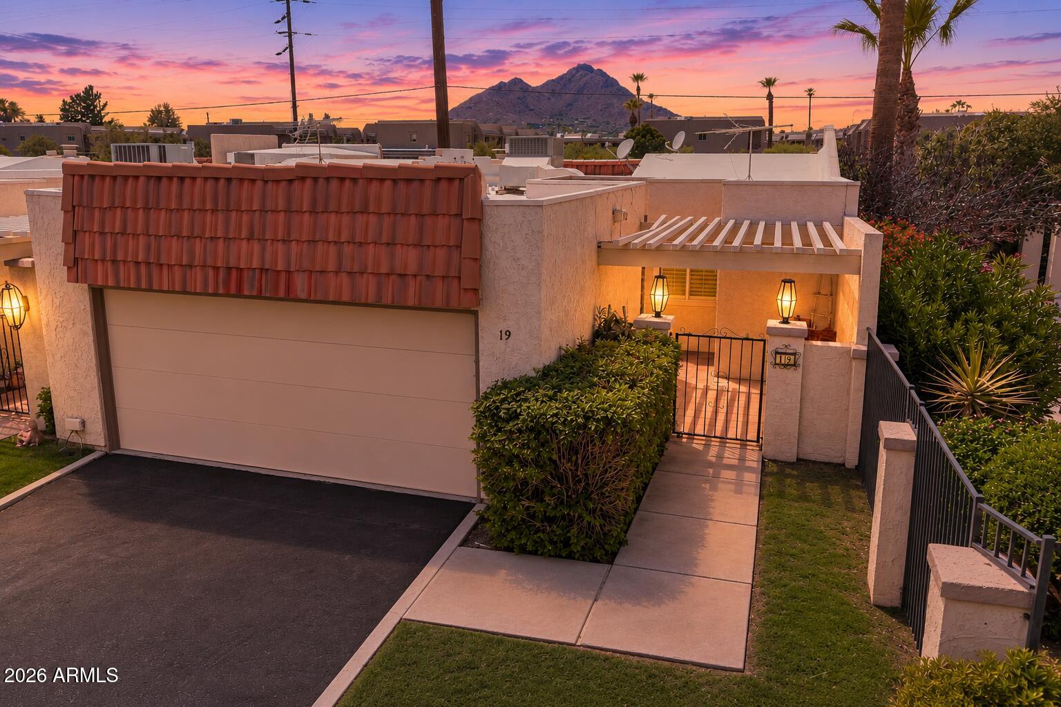 5100 N MILLER Road 19, Scottsdale, AZ 85250