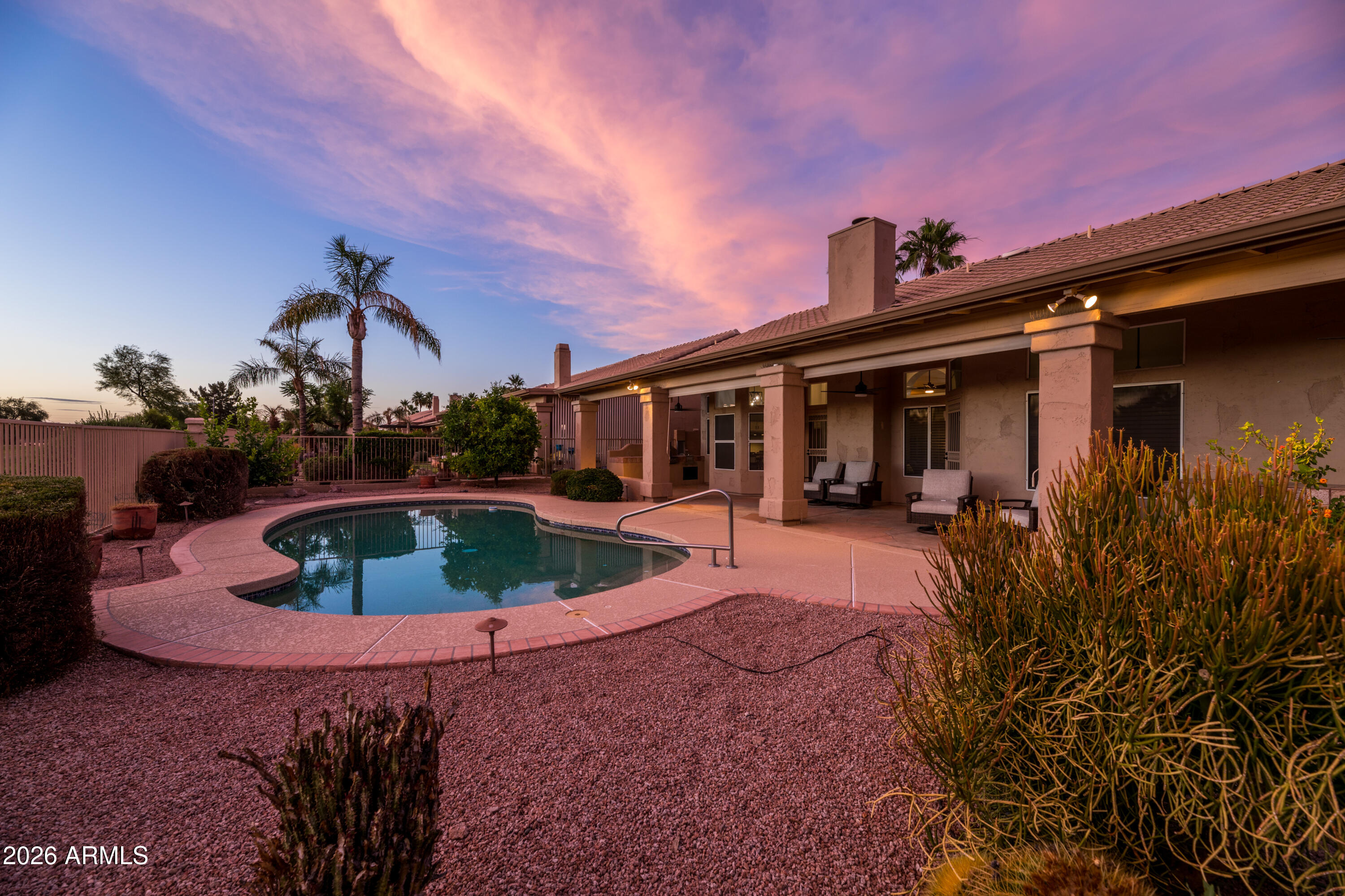 19456 N 87TH Drive, Peoria, AZ 85382
