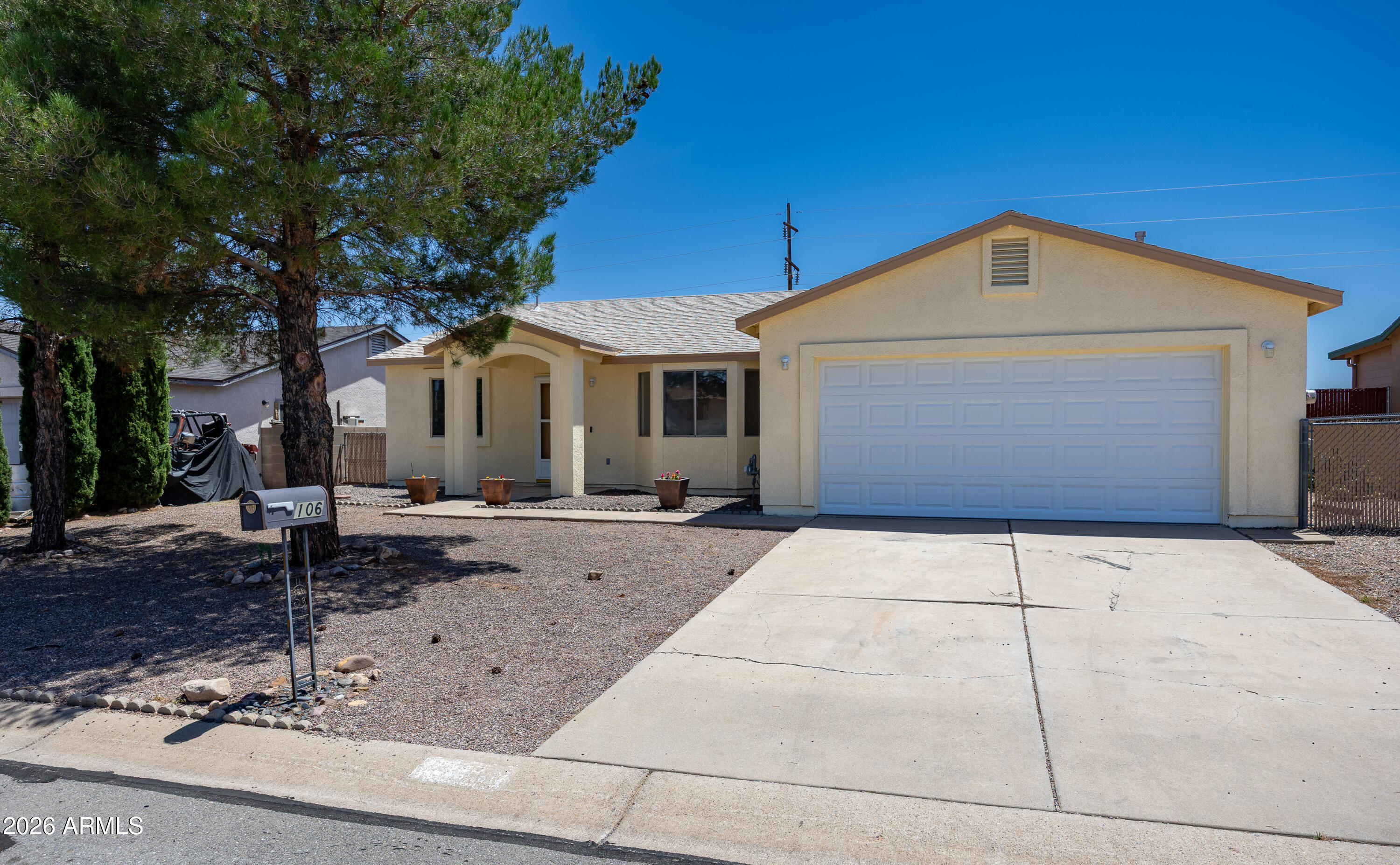 106 BUFFALO Drive, Huachuca City, AZ 85616