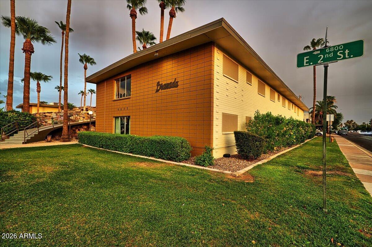 6805 E 2ND Street 11, Scottsdale, AZ 85251