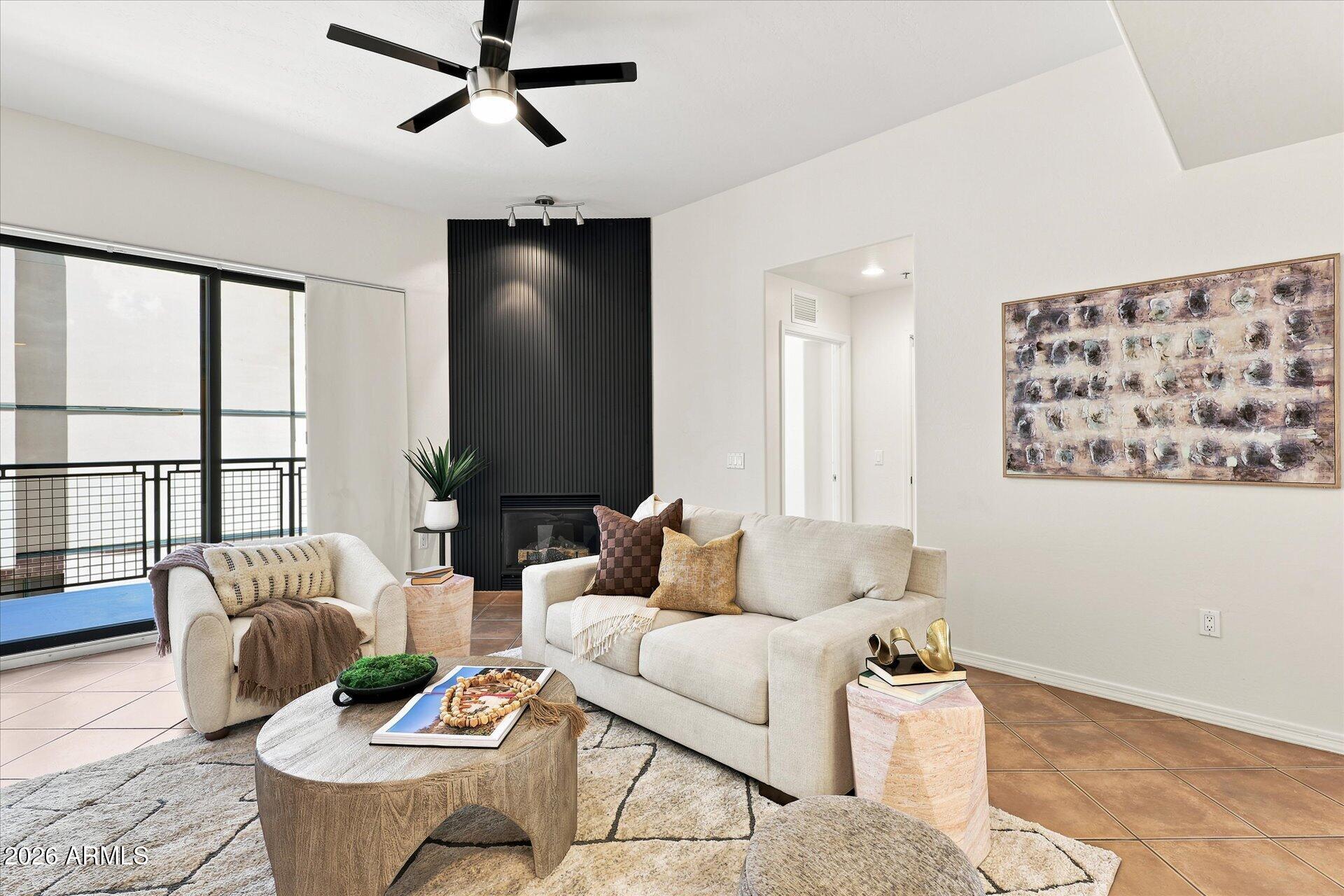 2302 N CENTRAL Avenue 313, Phoenix, AZ 85004