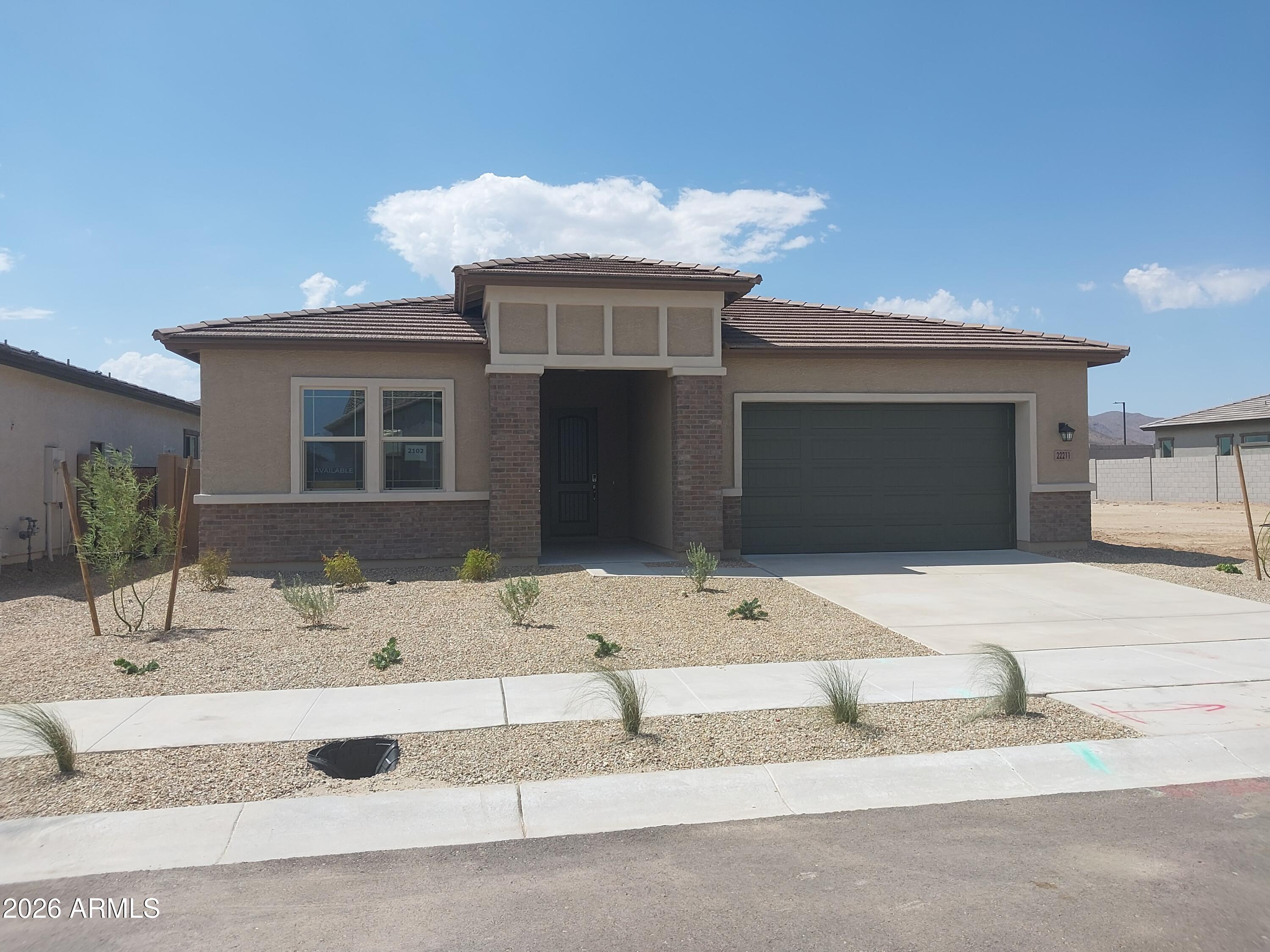 22211 W BLACKHAWK Drive, Surprise, AZ 85387