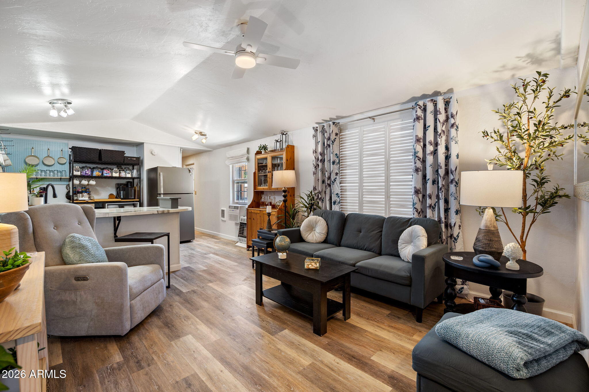 4304 SILVER FOX Way, Show Low, AZ 85901