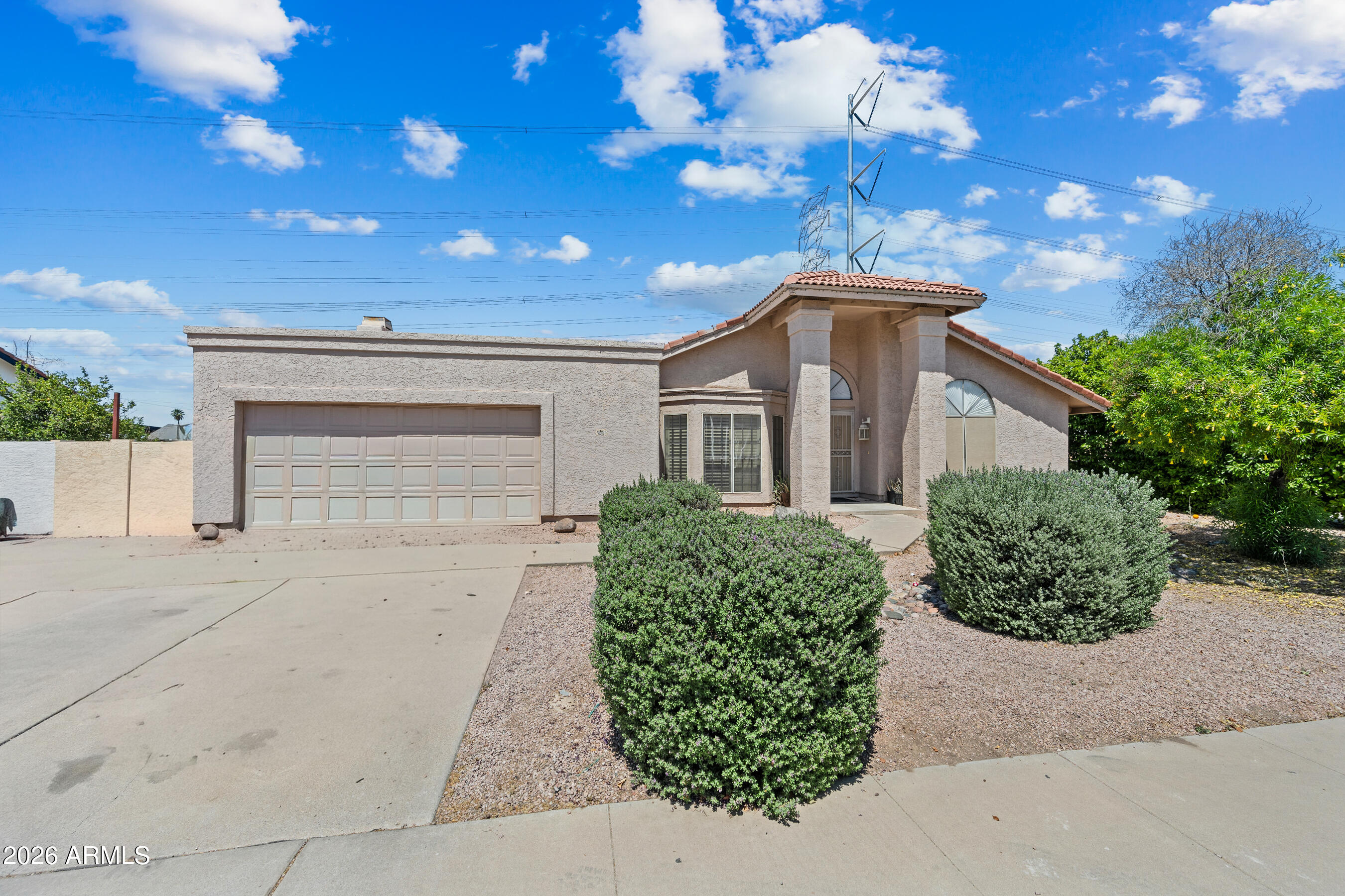 410 W BOXELDER Place, Chandler, AZ 85225