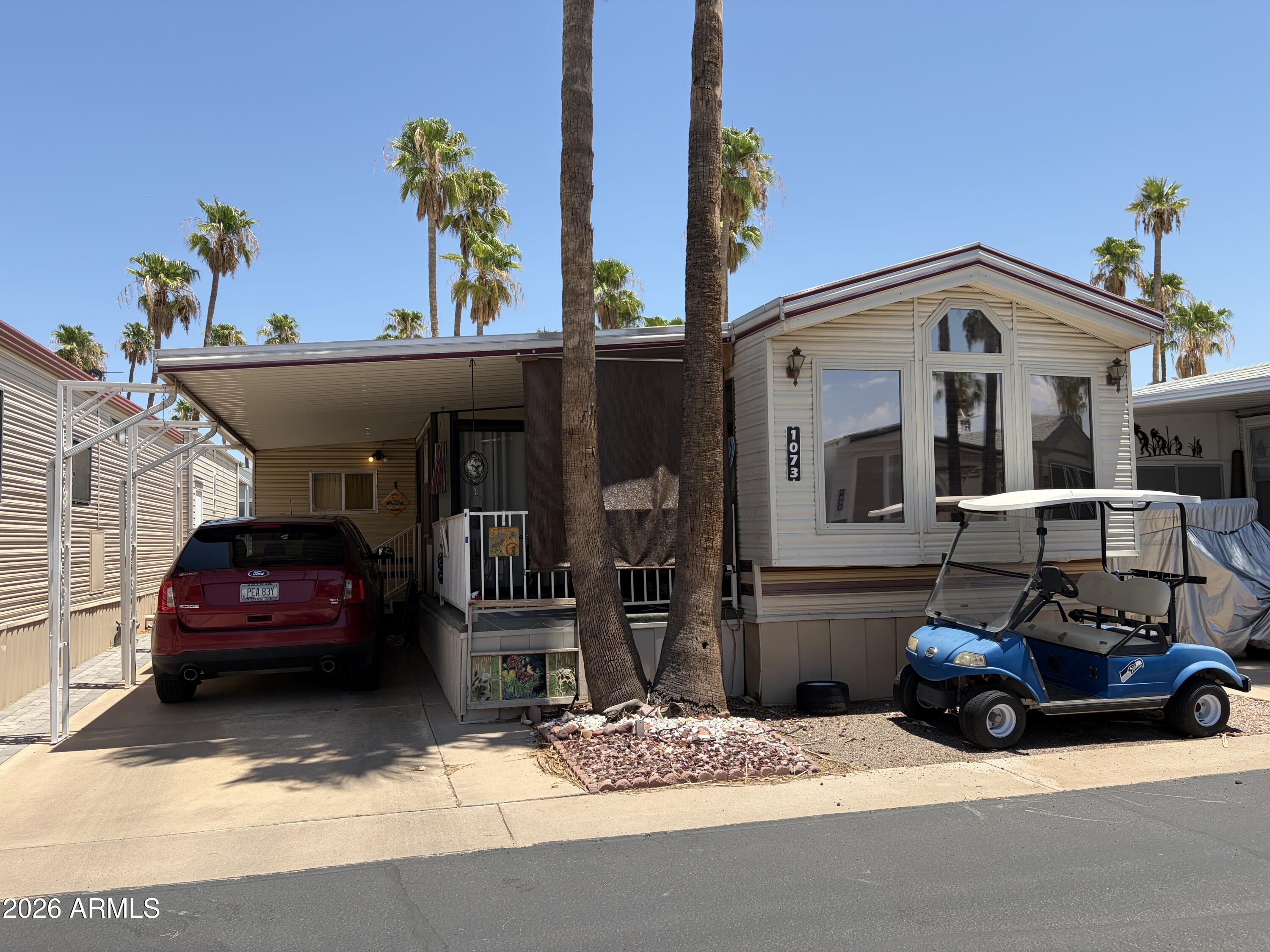 1073 S SENECA Drive, Apache Junction, AZ 85119
