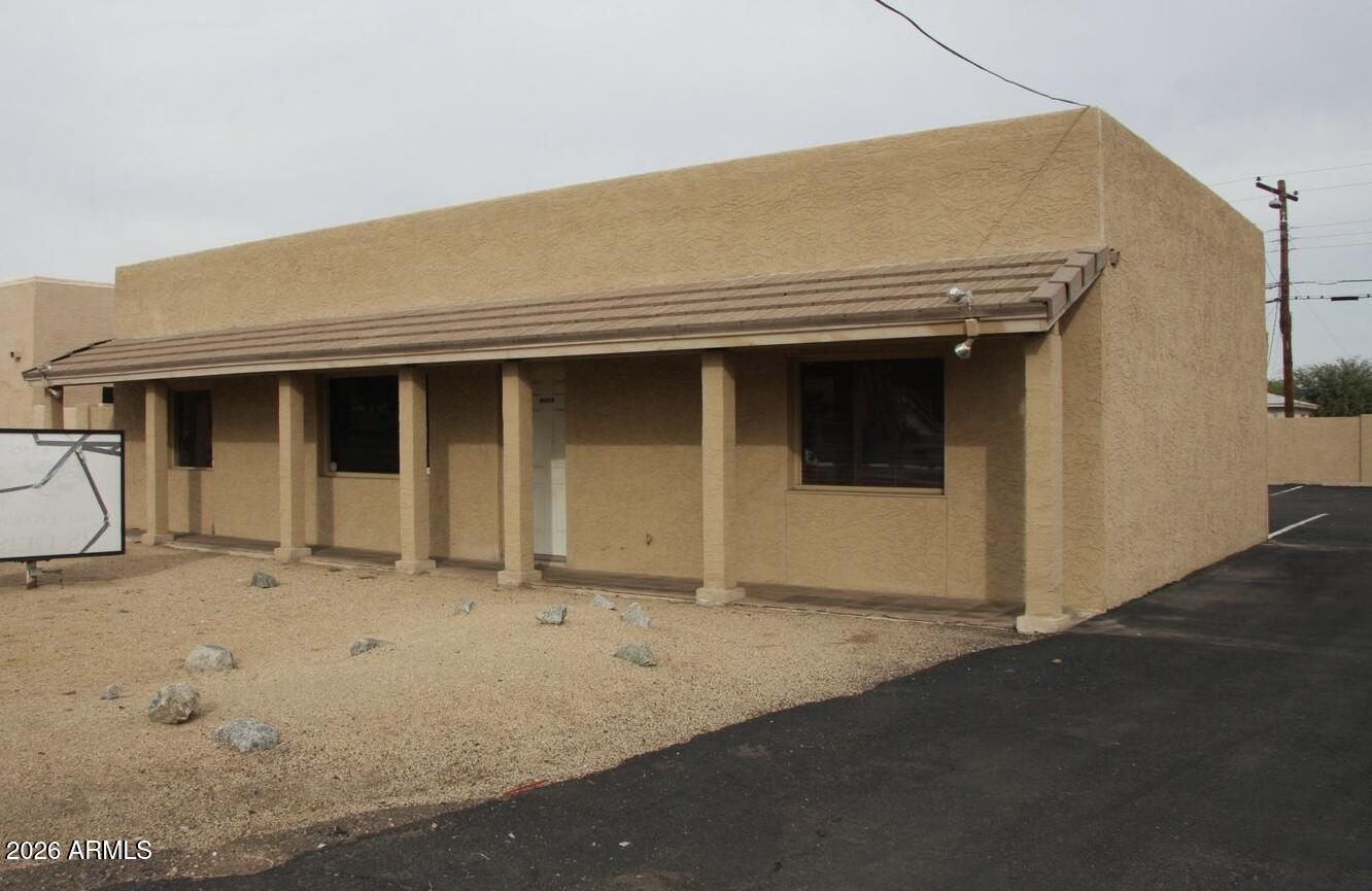 2814 W NORTHERN Avenue, Phoenix, AZ 85051