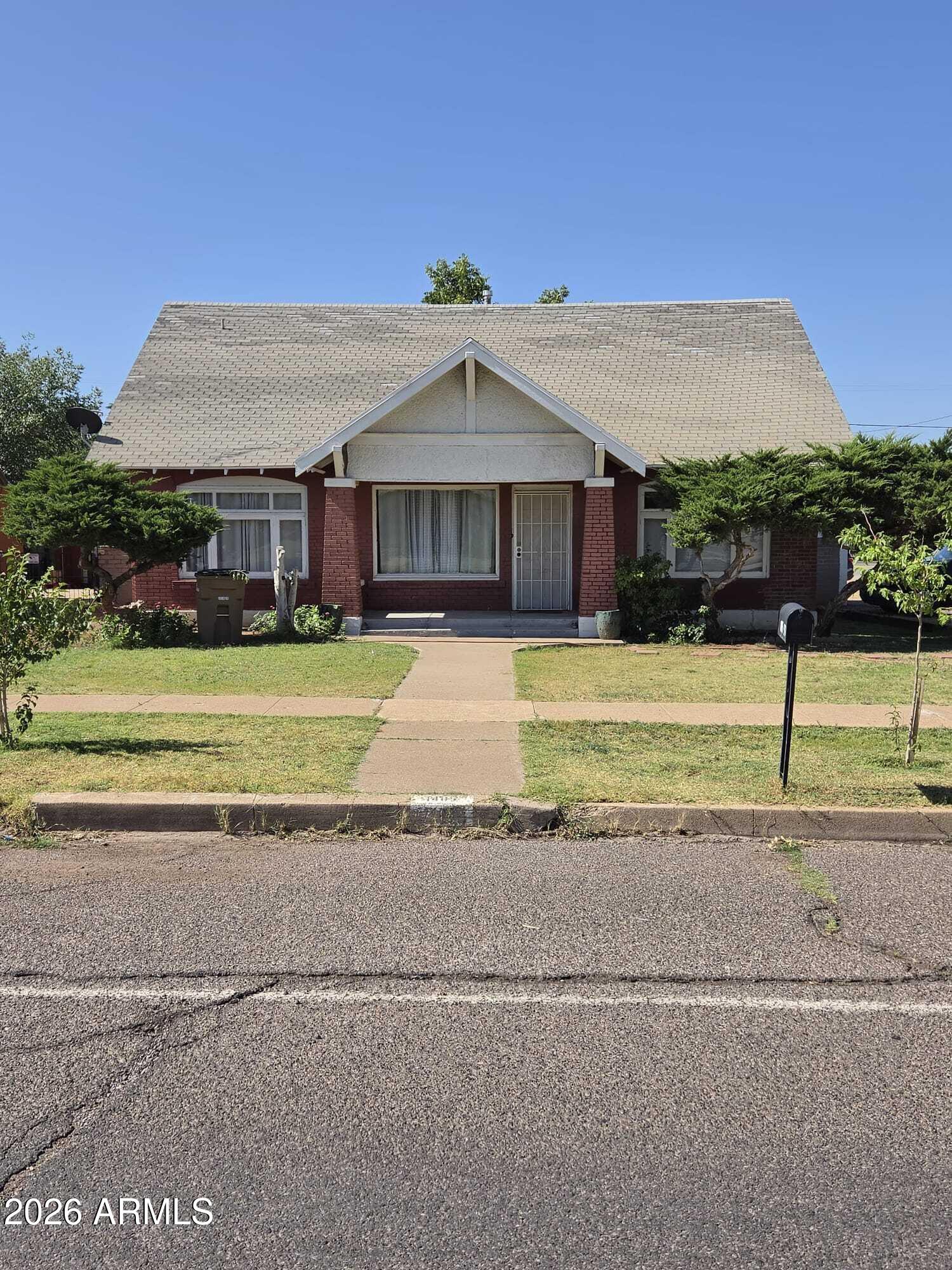 1405 E 9TH Street, Douglas, AZ 85607