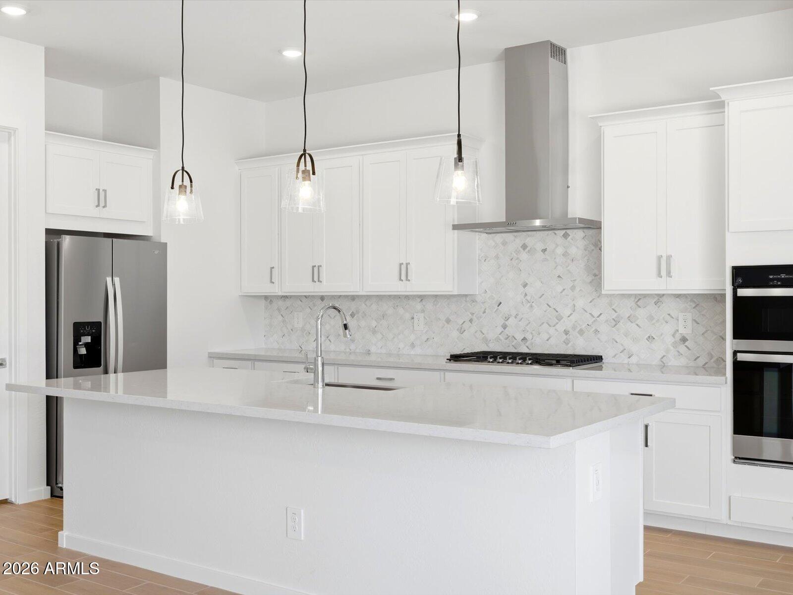 17686 W COLLEGE Drive, Goodyear, AZ 85395