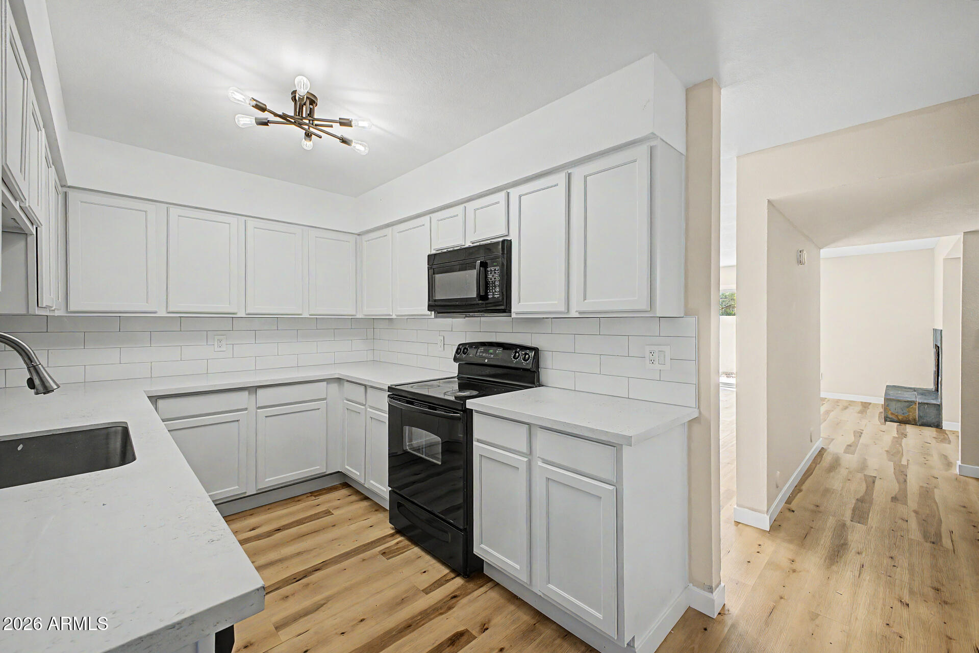 16041 N 31ST Street 22, Phoenix, AZ 85032