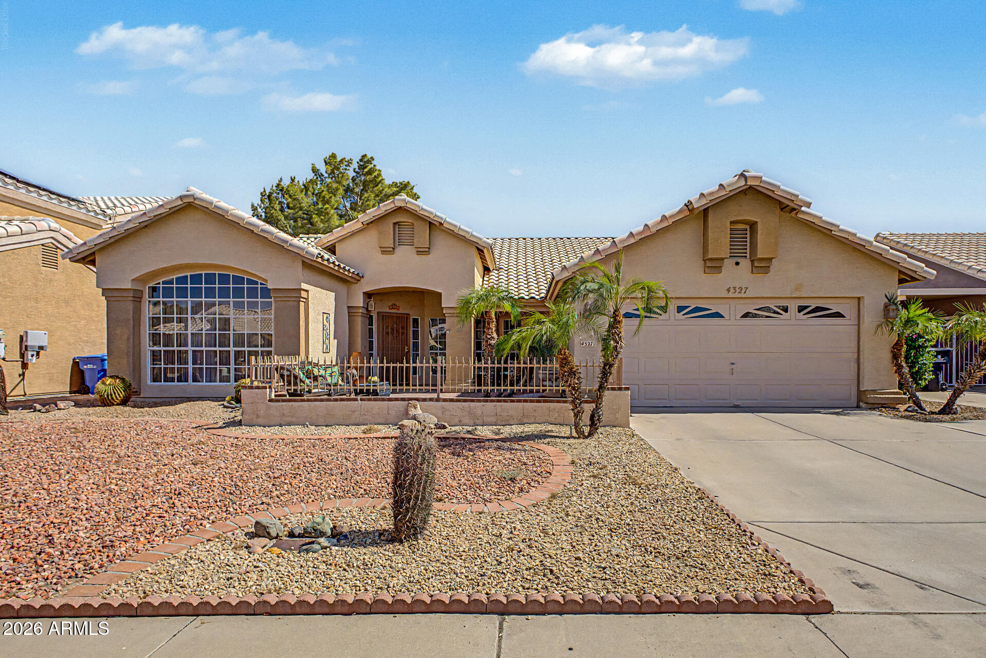 4327 W CHAMA Drive, Glendale, AZ 85310
