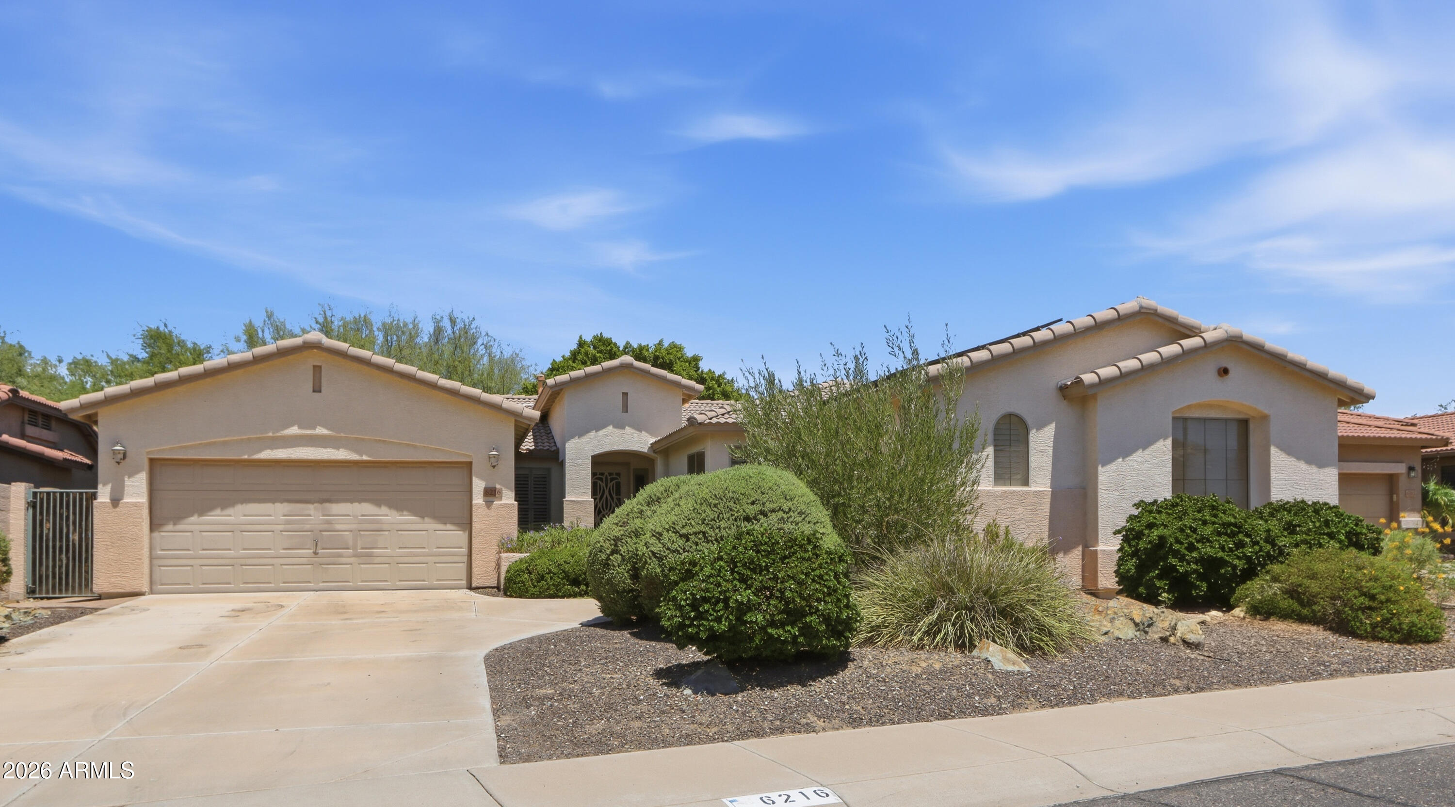 6216 W HEDGEHOG Place, Phoenix, AZ 85083