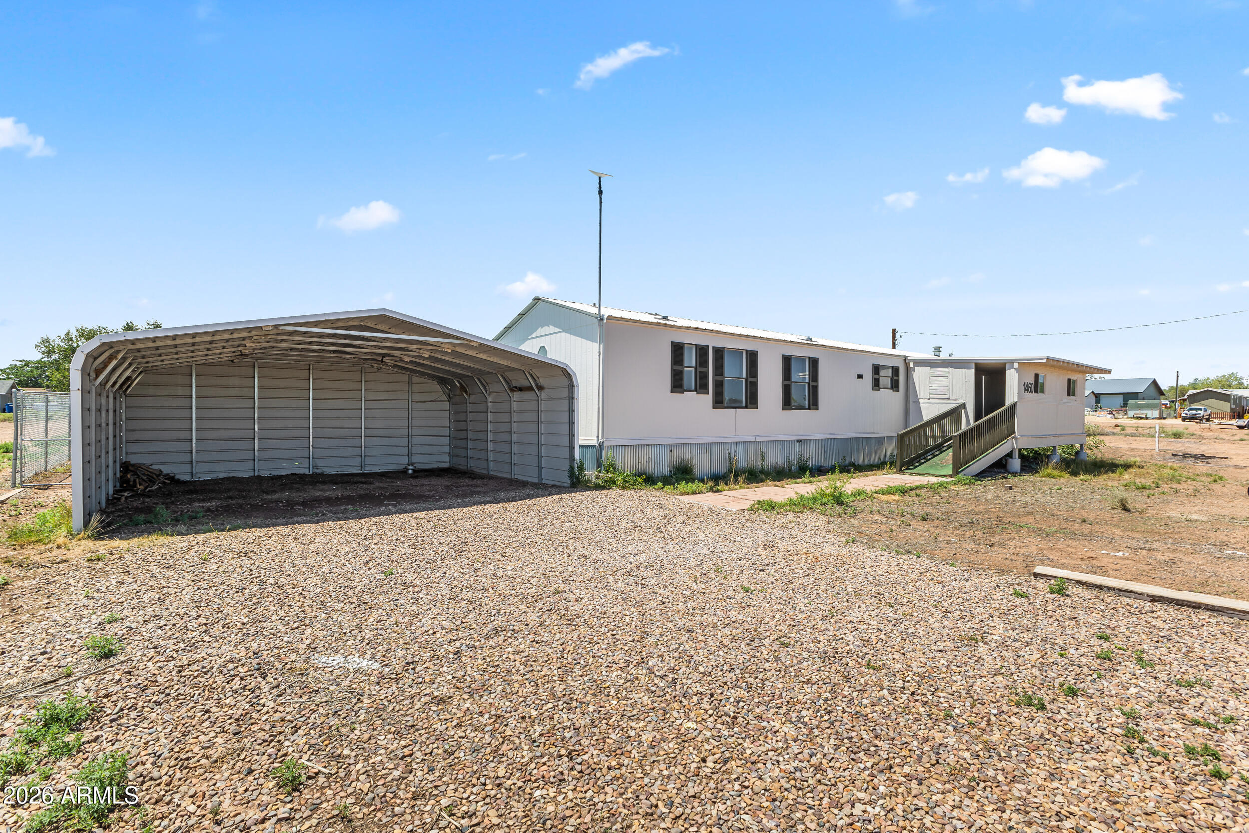 1460 W 8TH Street N, St Johns, AZ 85936