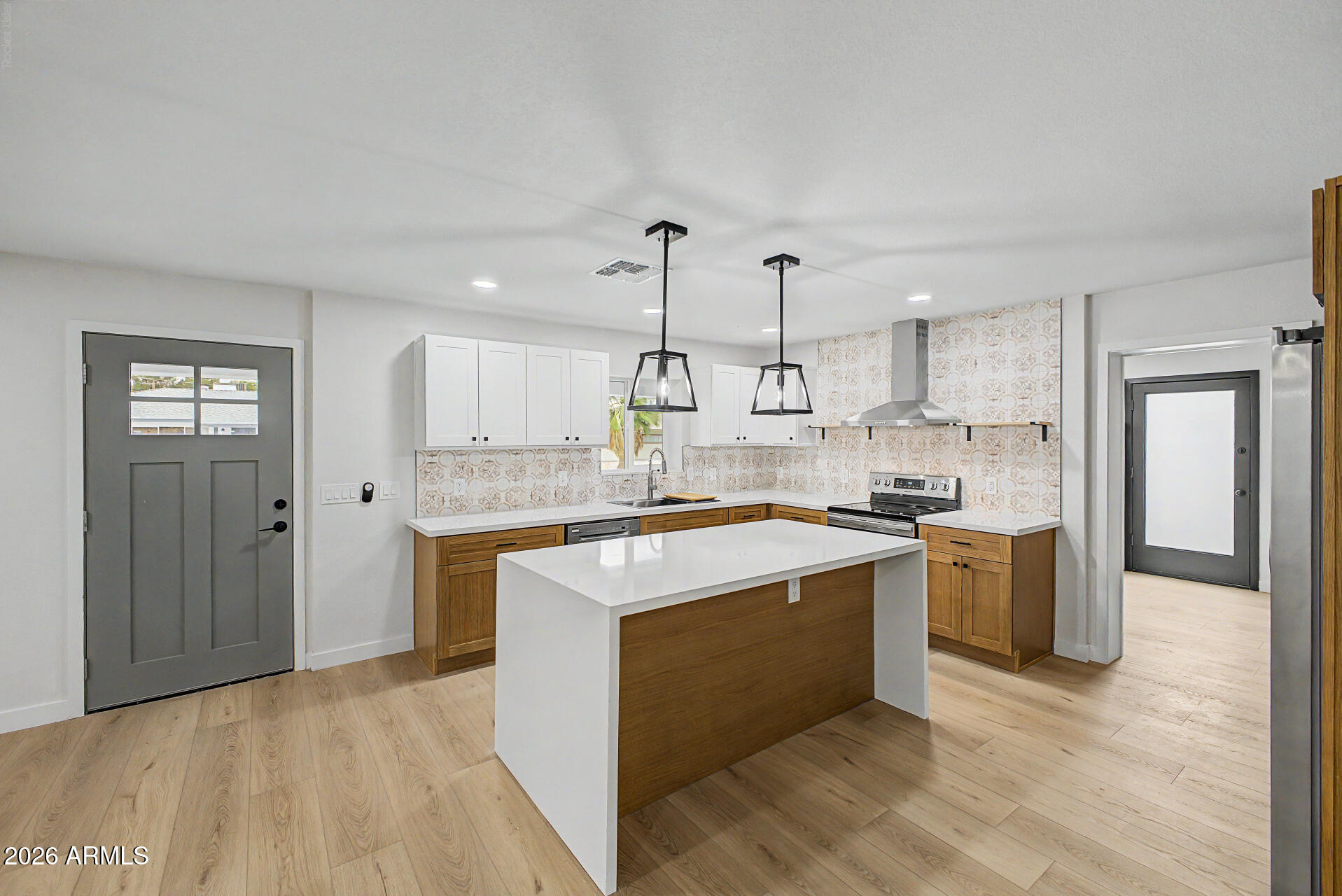 3302 W PIERSON Street, Phoenix, AZ 85017