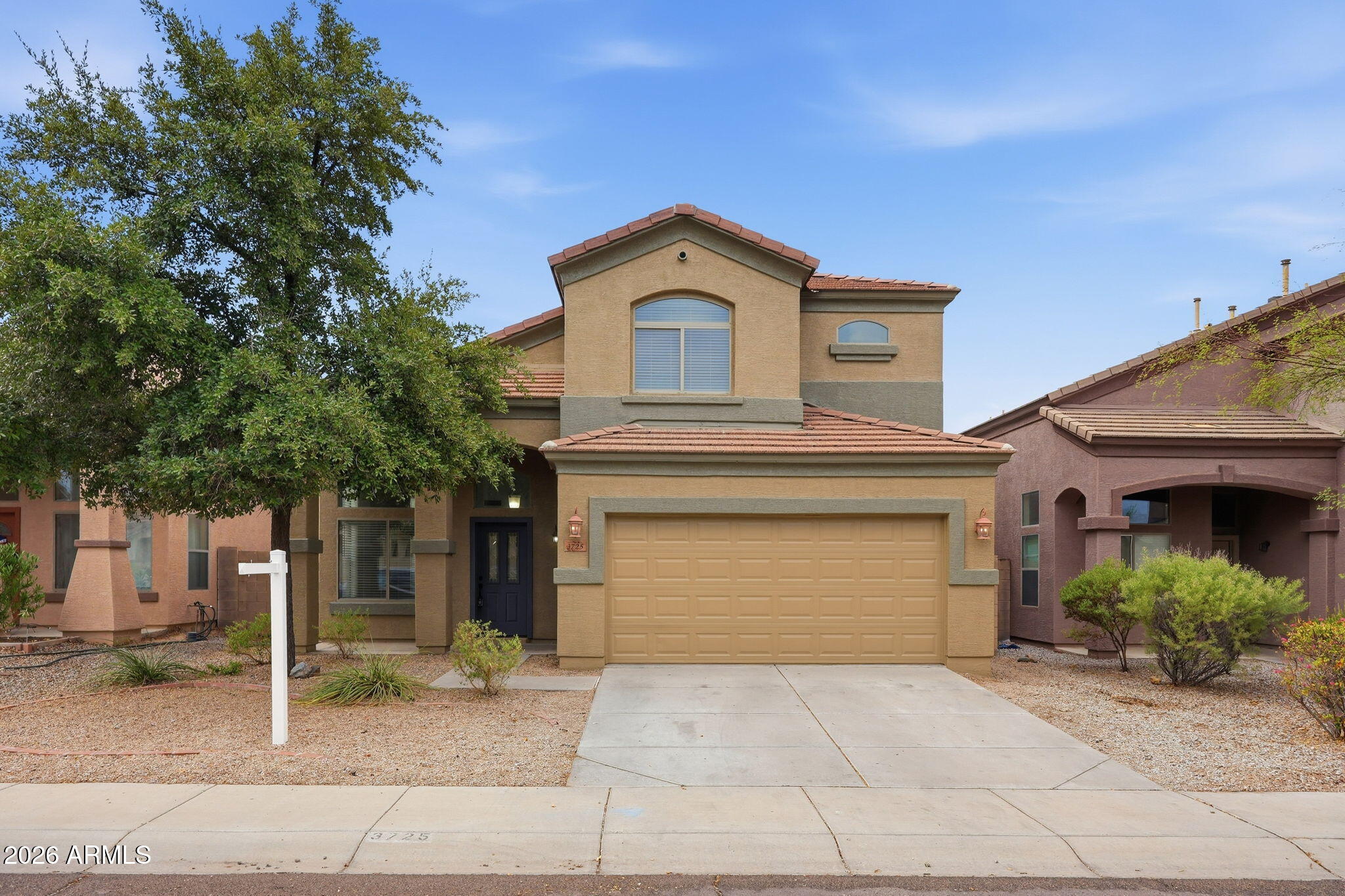 3725 W SAINT ANNE Avenue, Phoenix, AZ 85041