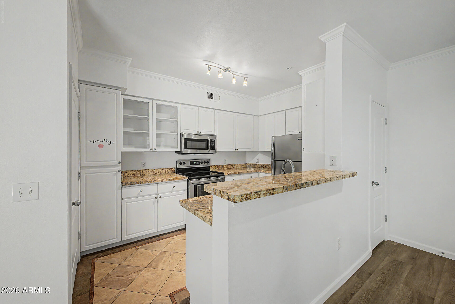 1701 E COLTER Street 337, Phoenix, AZ 85016