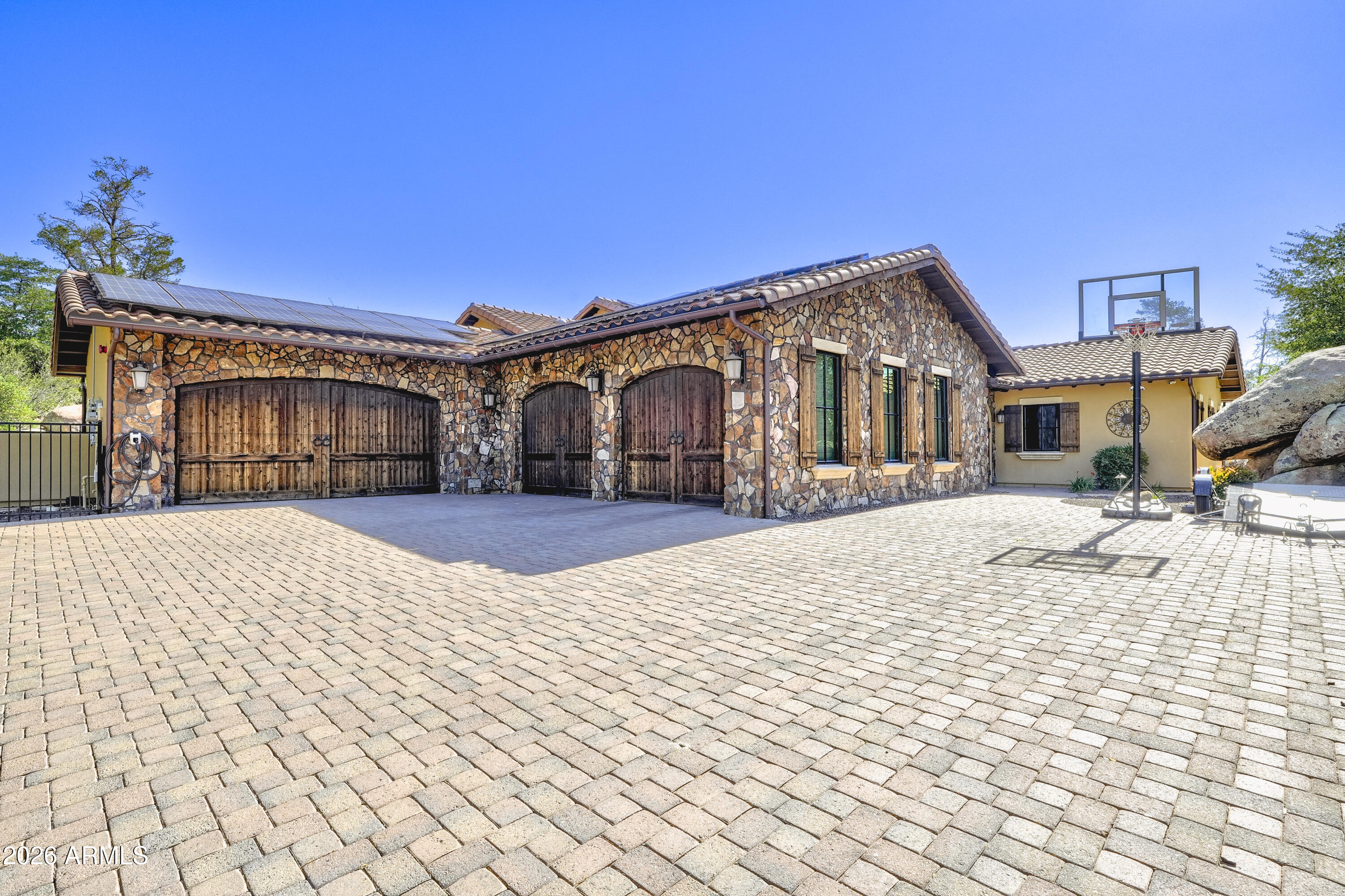 1229 SIERRY PEAKS Drive, Prescott, AZ 86305
