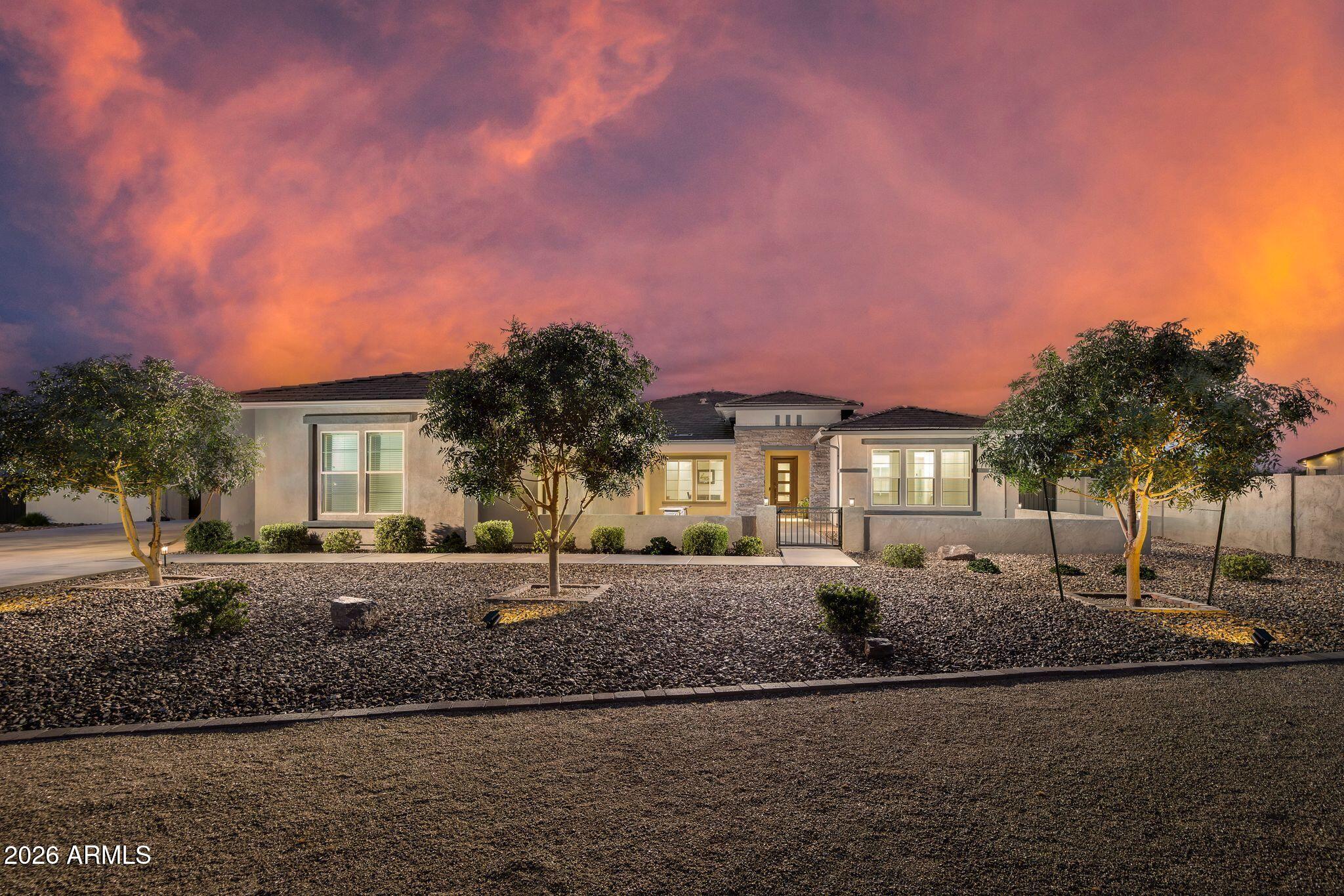 223 W FAIRFIELD Street, San Tan Valley, AZ 85143