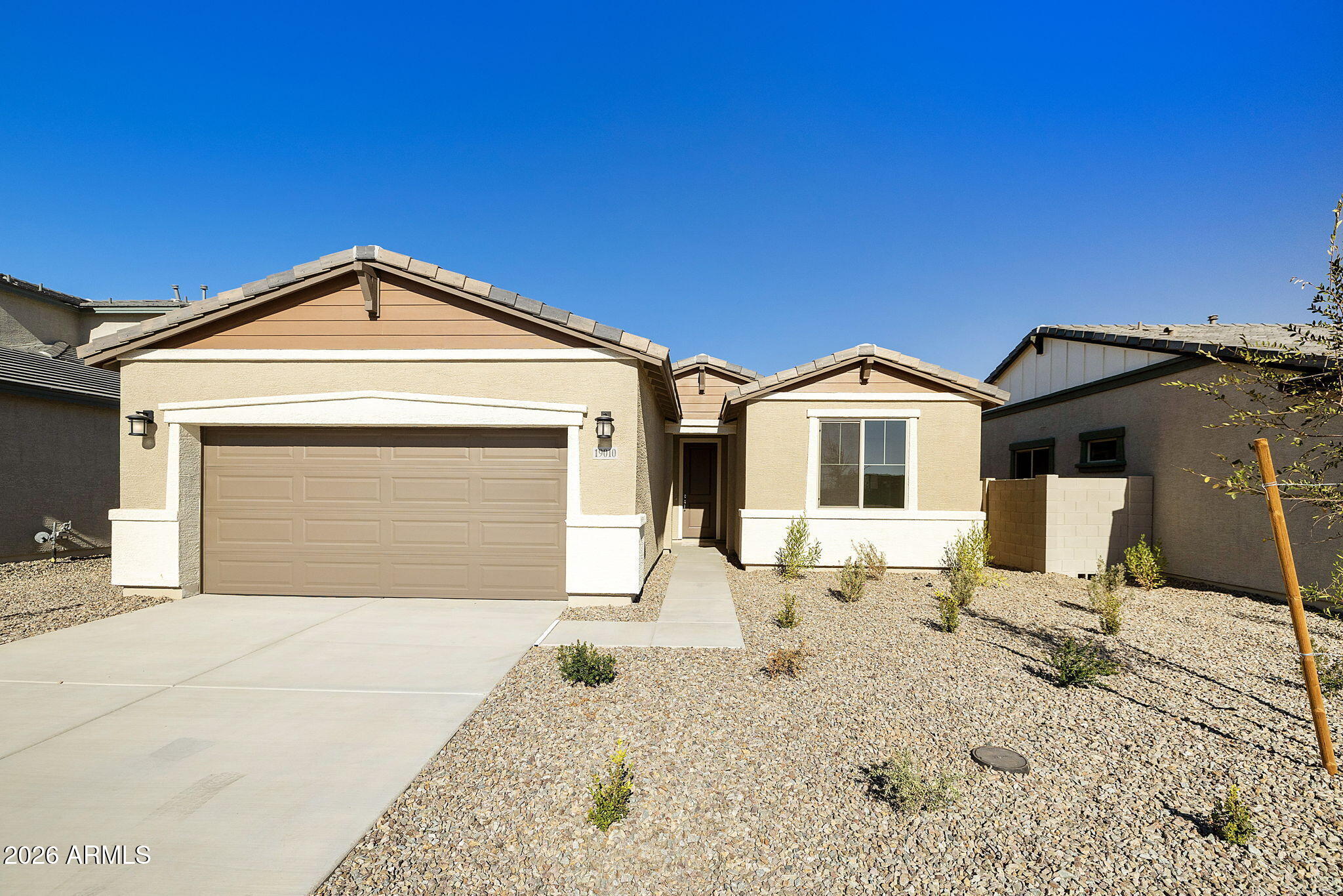 19010 W ROSE Lane, Waddell, AZ 85355