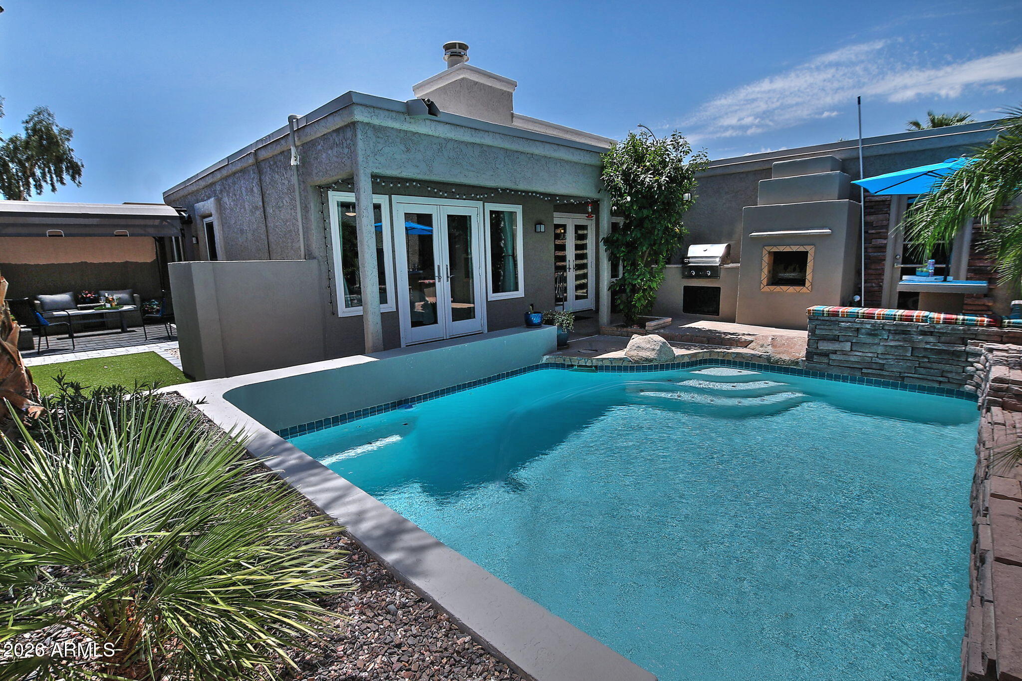 1430 W KEATS Avenue, Mesa, AZ 85202