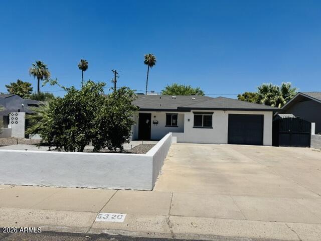 5320 E THOMAS Road, Phoenix, AZ 85018