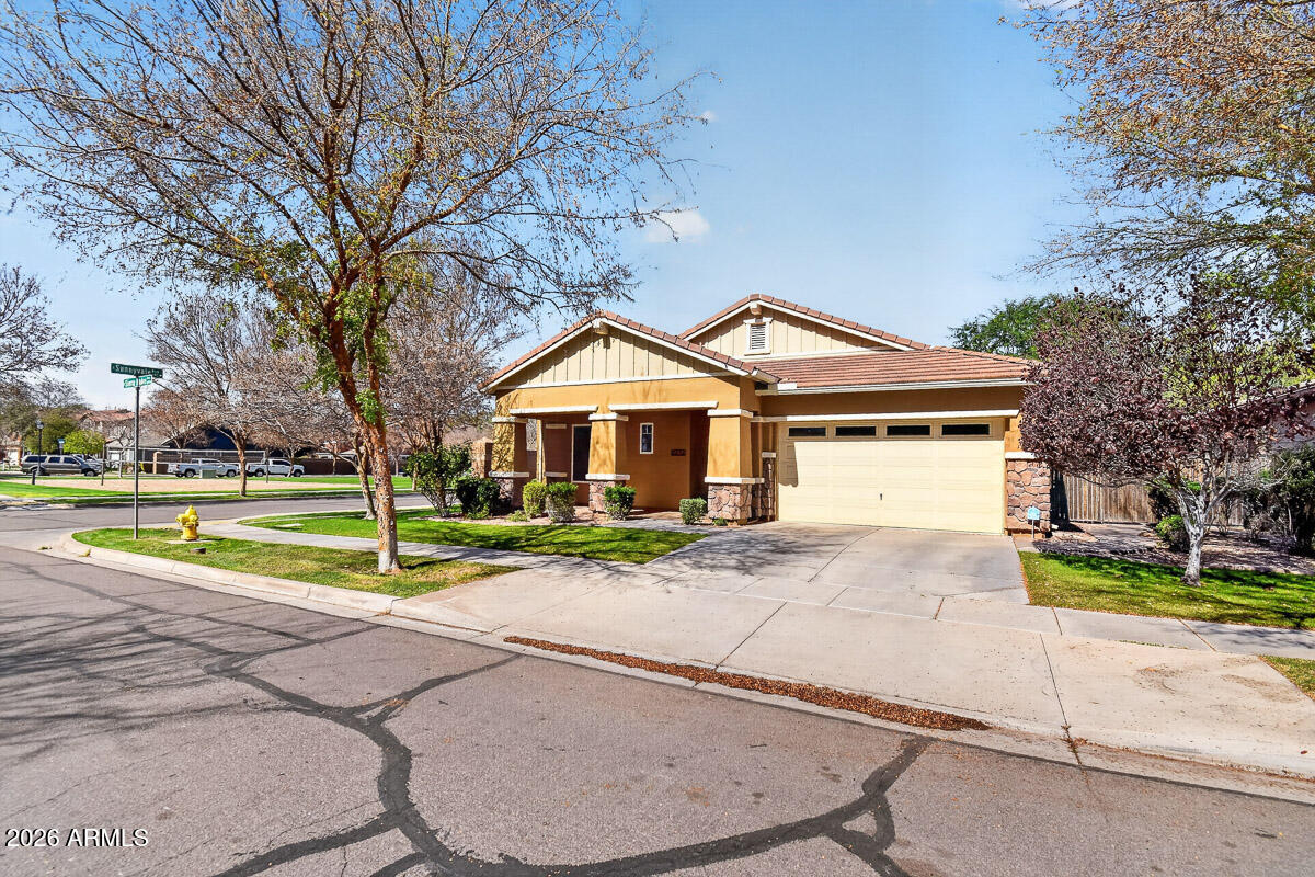 3424 E SIERRA MADRE Avenue, Gilbert, AZ 85296