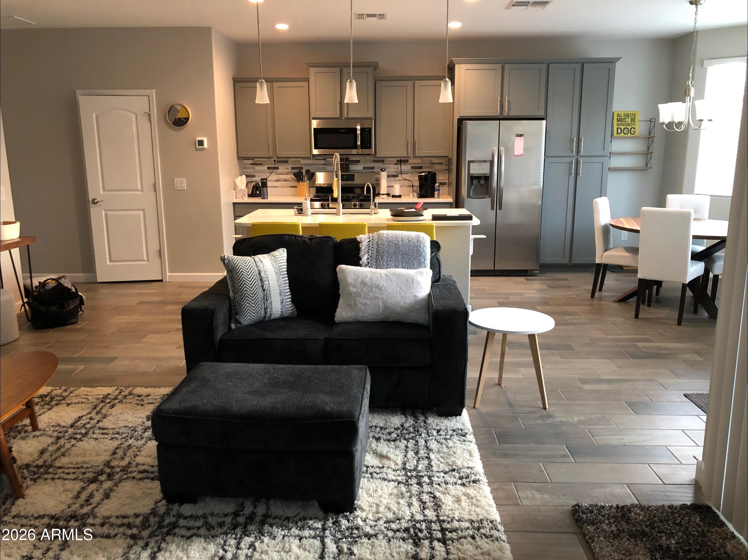 431 W 9TH Street, Tempe, AZ 85281