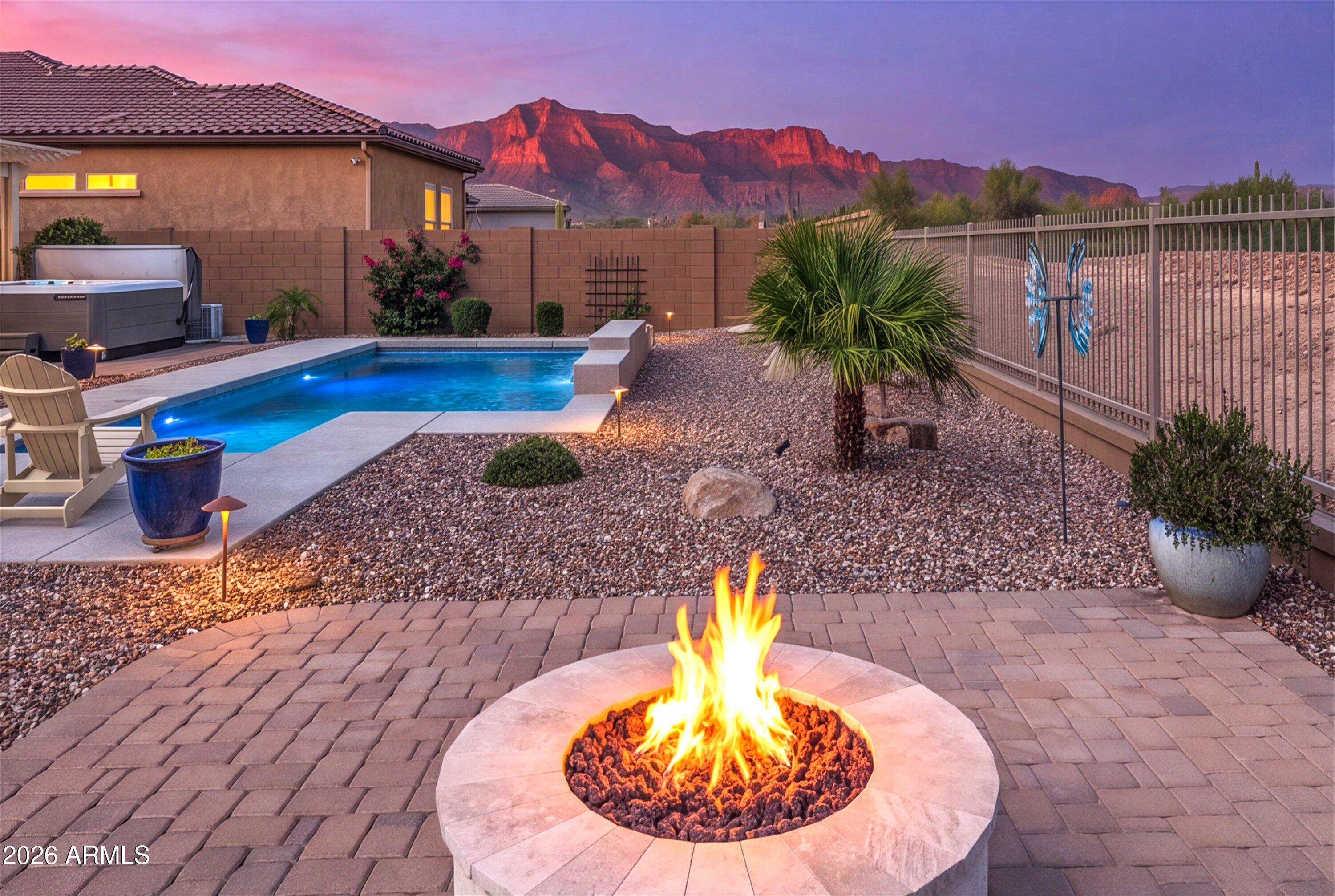 7313 S BENNETT Circle, Gold Canyon, AZ 85118