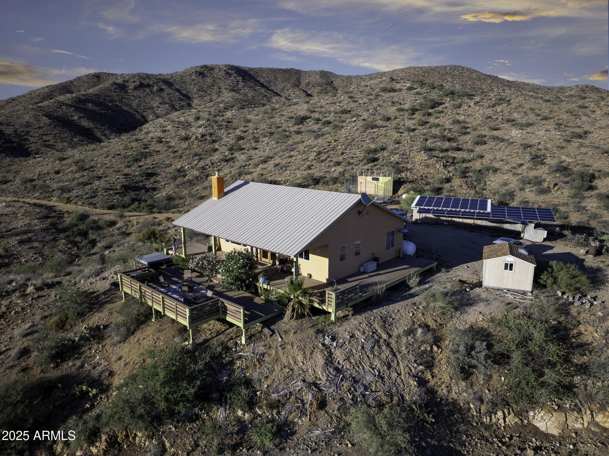5975 W AURORA HILLS Road, Morristown, AZ 85342