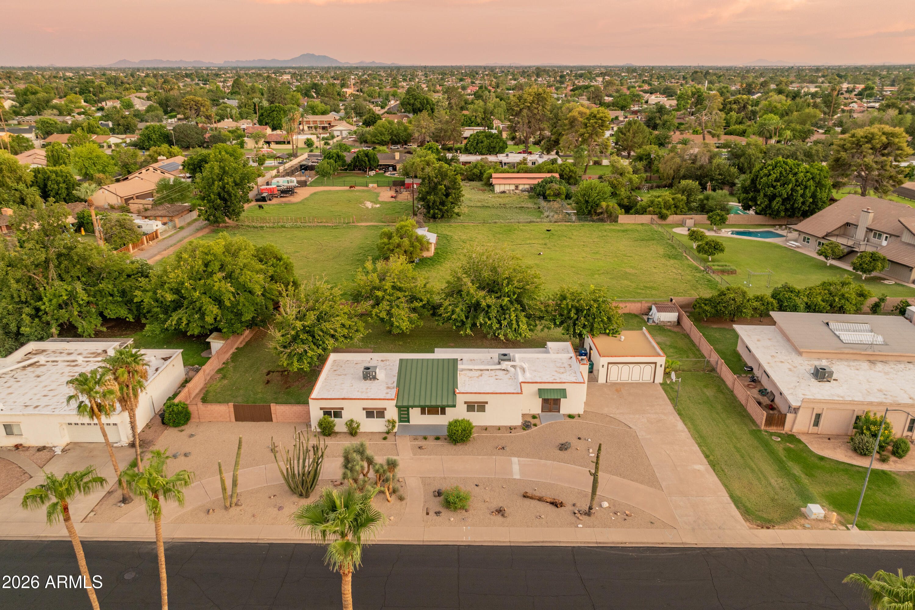 2143 E HALE Street, Mesa, AZ 85213