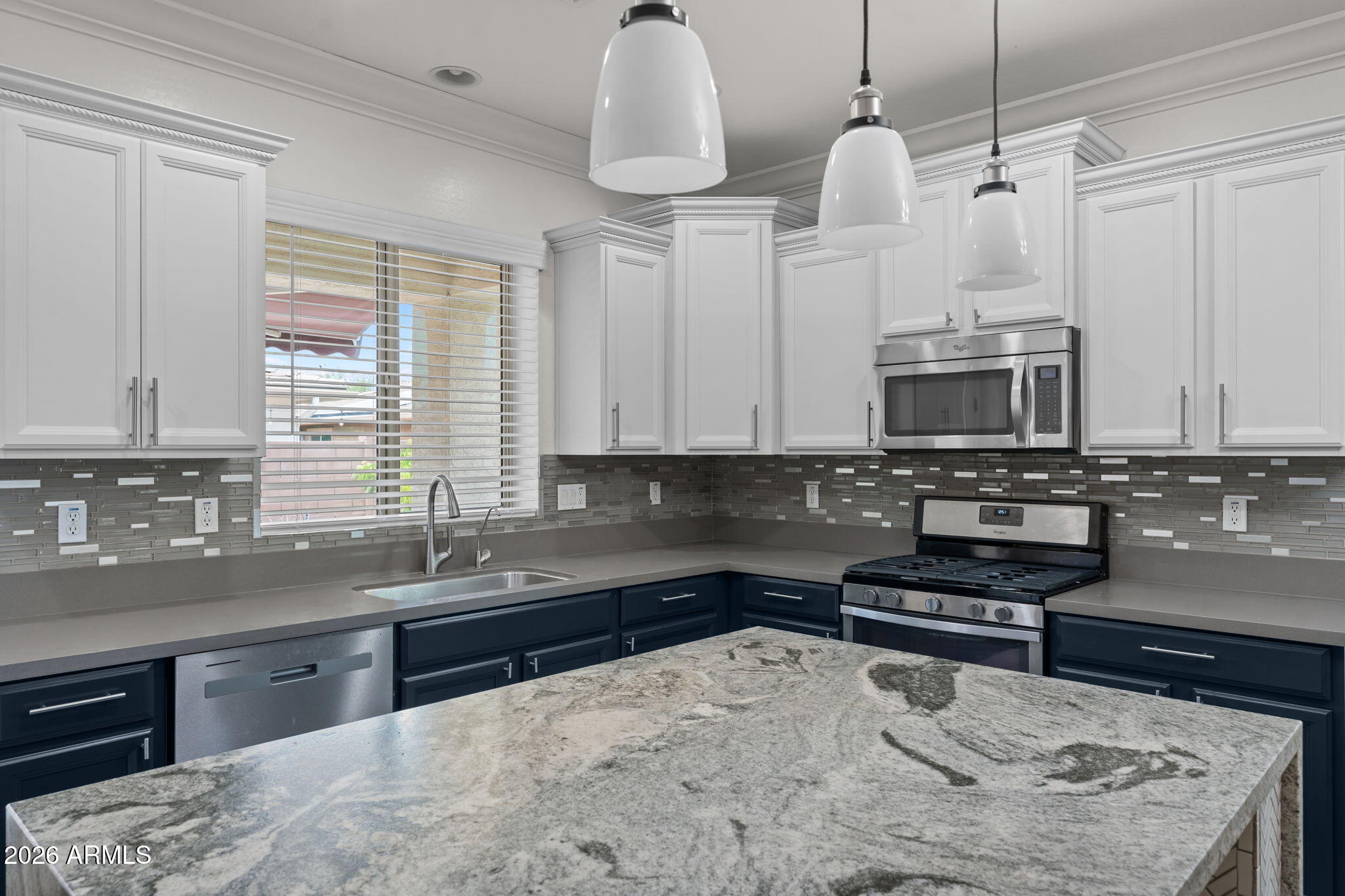1890 S RACINE Lane, Gilbert, AZ 85295