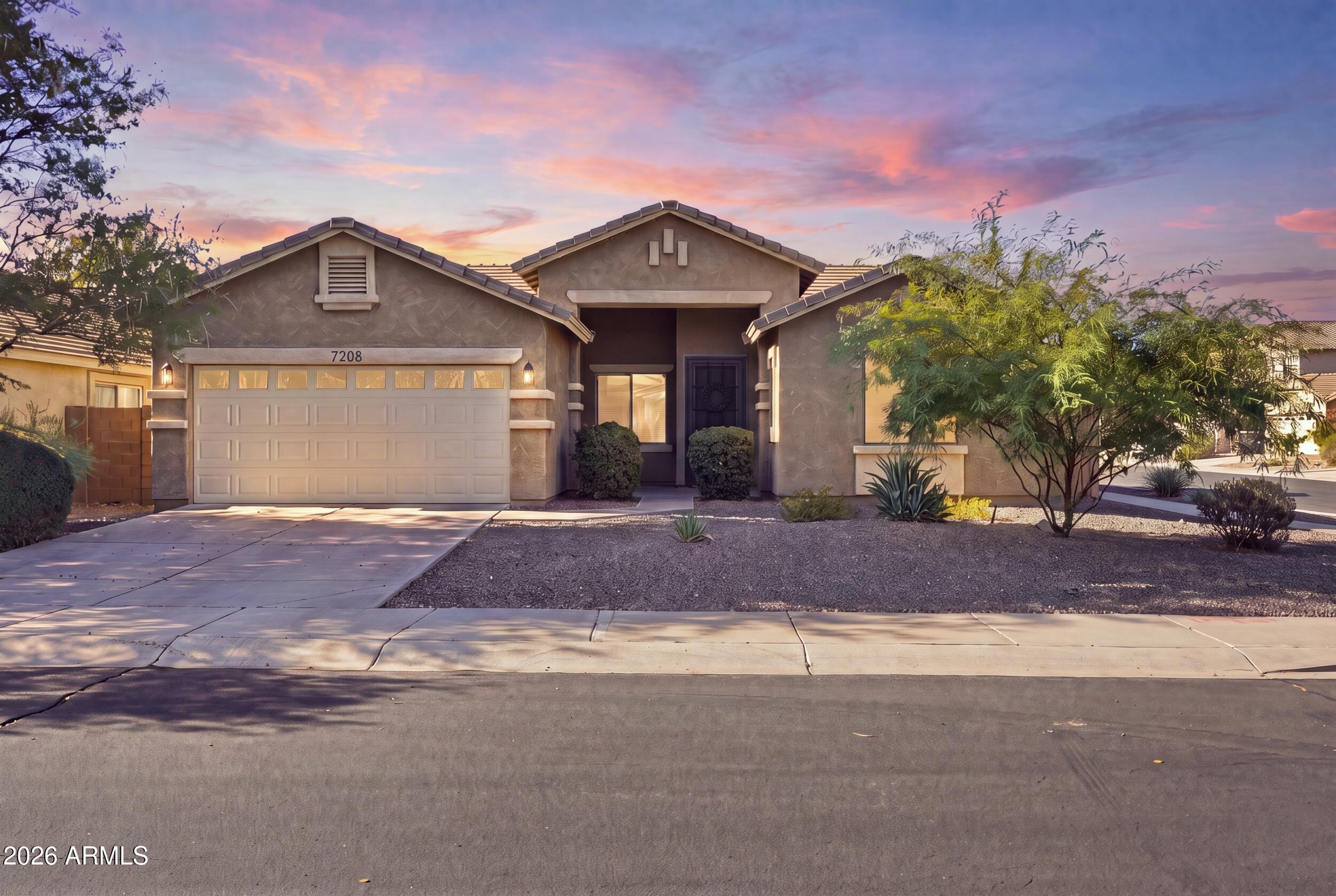 7208 W NICOLET Avenue, Glendale, AZ 85303
