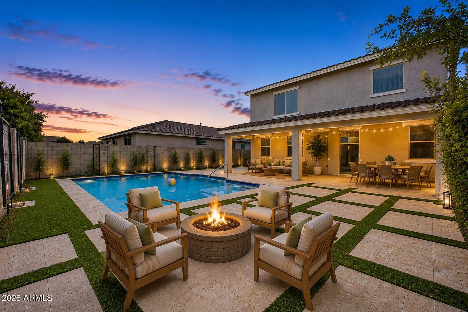 2318 W ALICIA Drive, Phoenix, AZ 85041