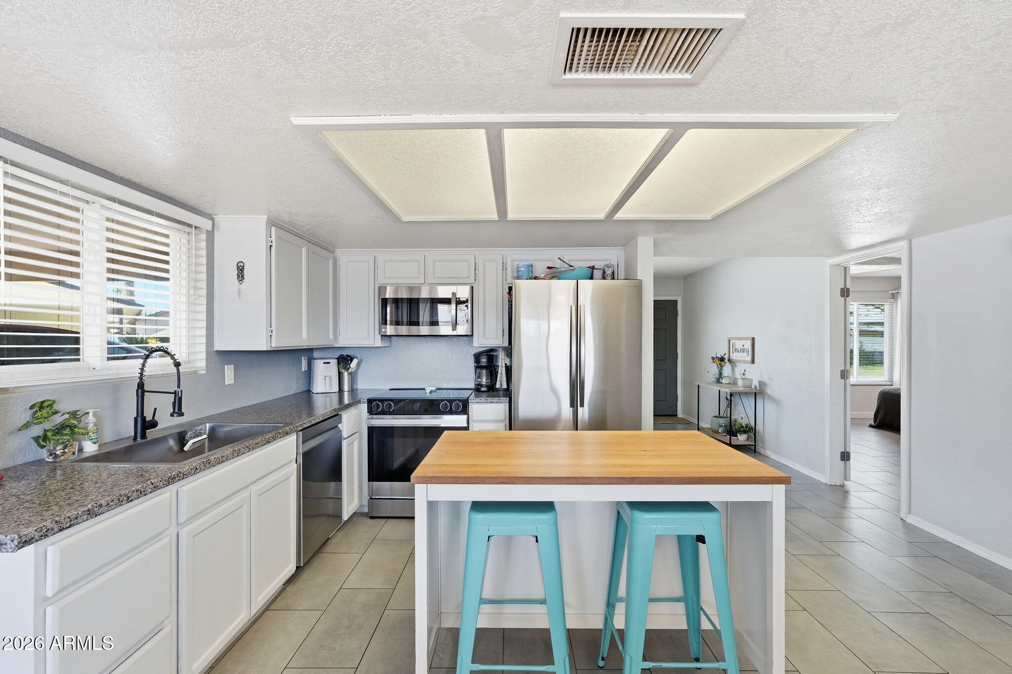 810 N PINE Court, Gilbert, AZ 85233