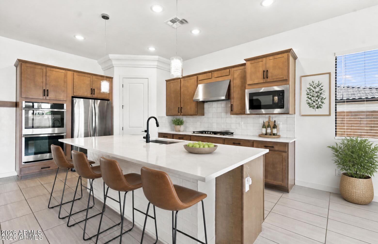 7527 N 84TH Avenue, Glendale, AZ 85305