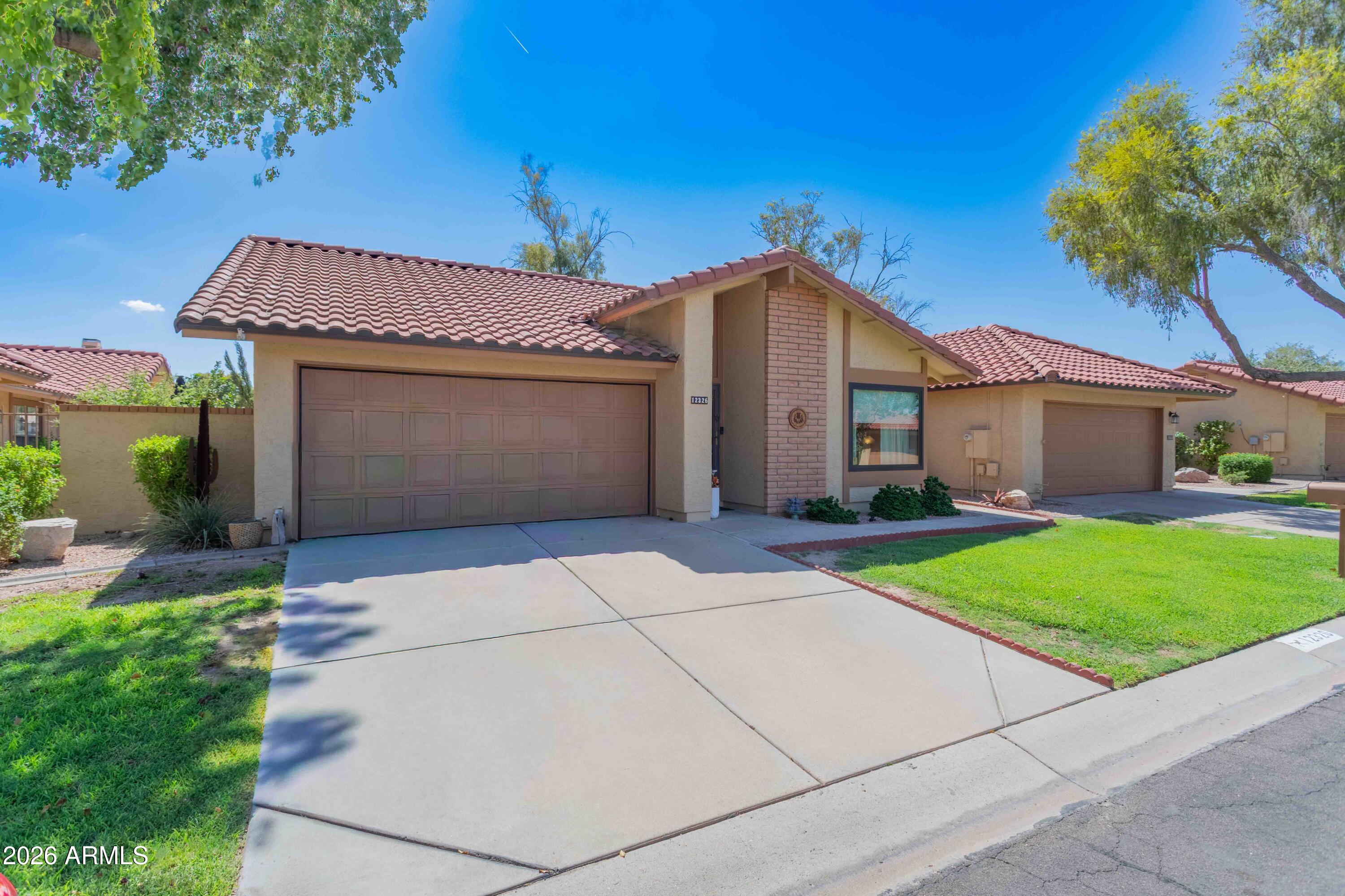 12326 S SHOSHONI Drive, Phoenix, AZ 85044