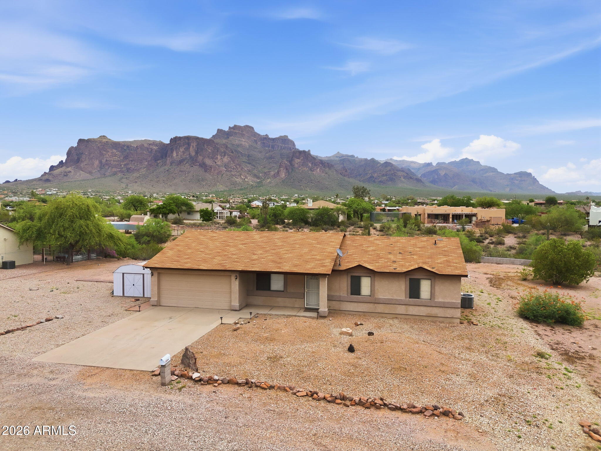 699 N ARROYA Road, Apache Junction, AZ 85119