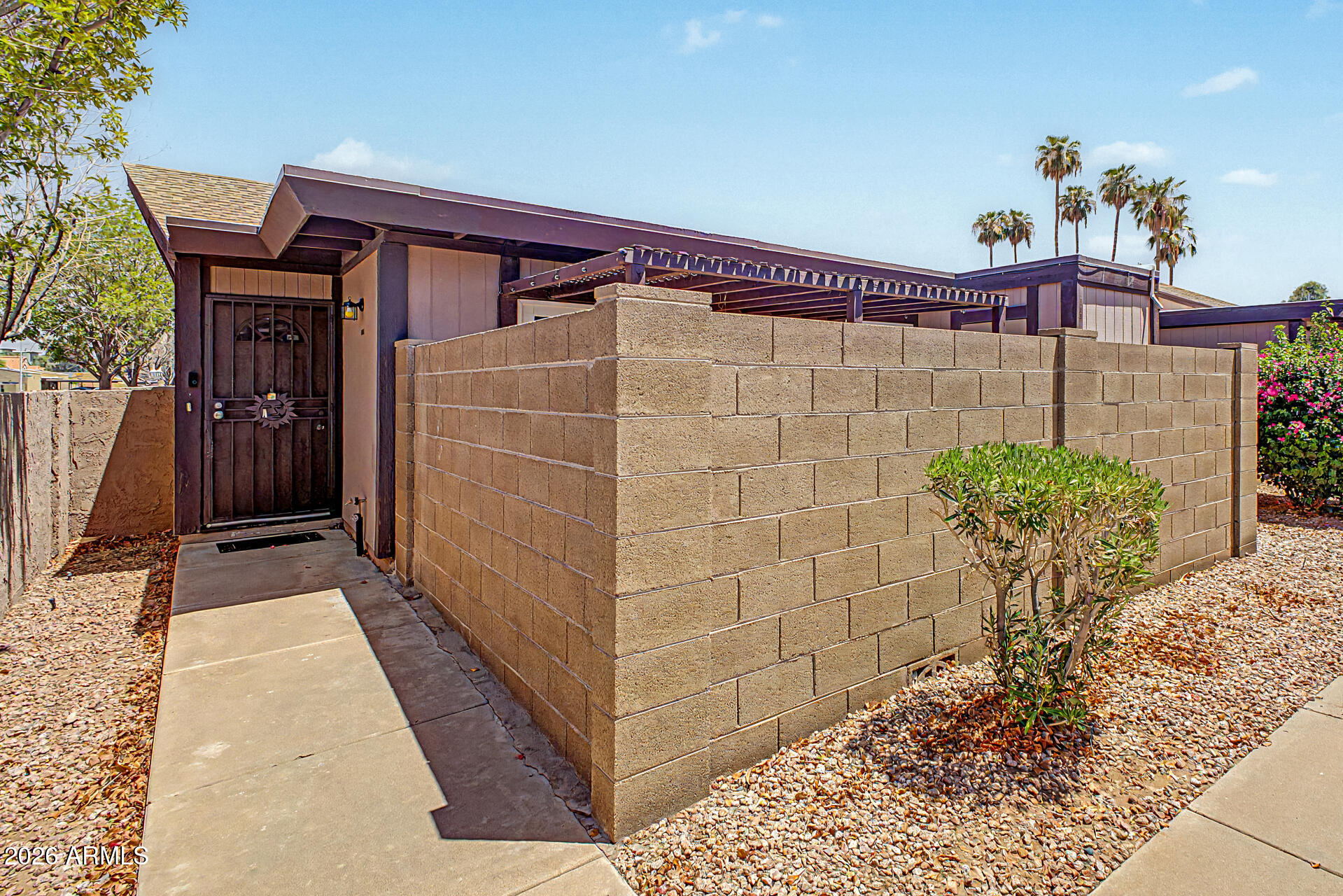 1827 E KIRKLAND Lane A, Tempe, AZ 85281