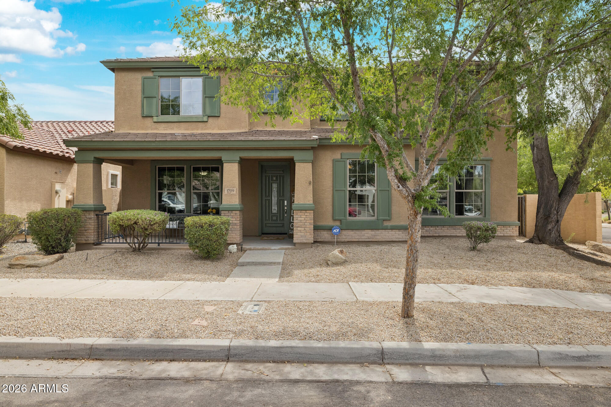 1709 S PENROSE Drive, Gilbert, AZ 85295