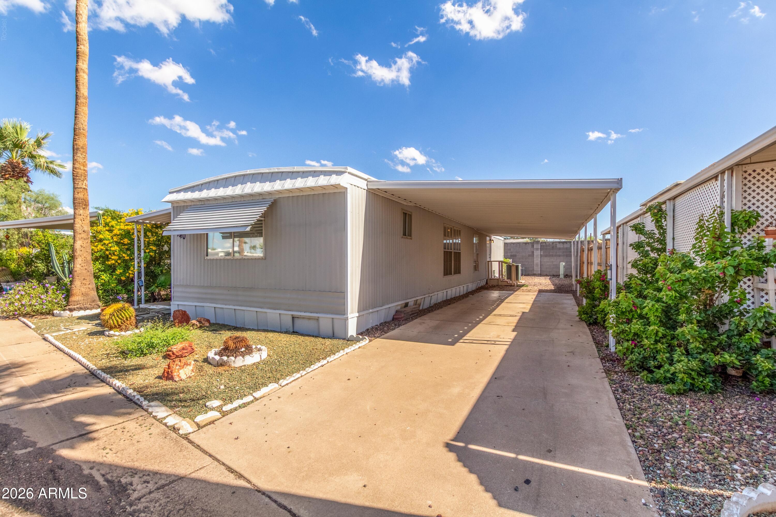 16225 N CAVE CREEK Road 140, Phoenix, AZ 85032