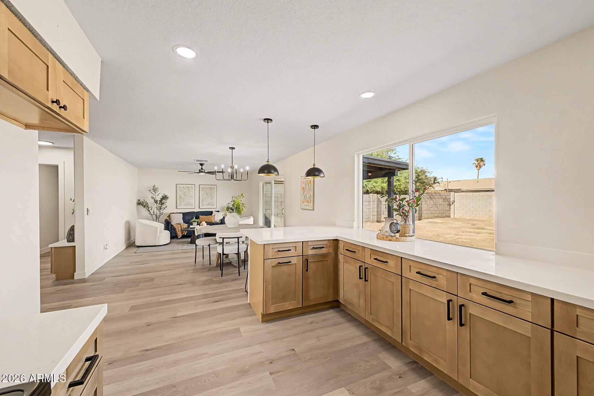 3911 N 87TH Avenue, Phoenix, AZ 85037