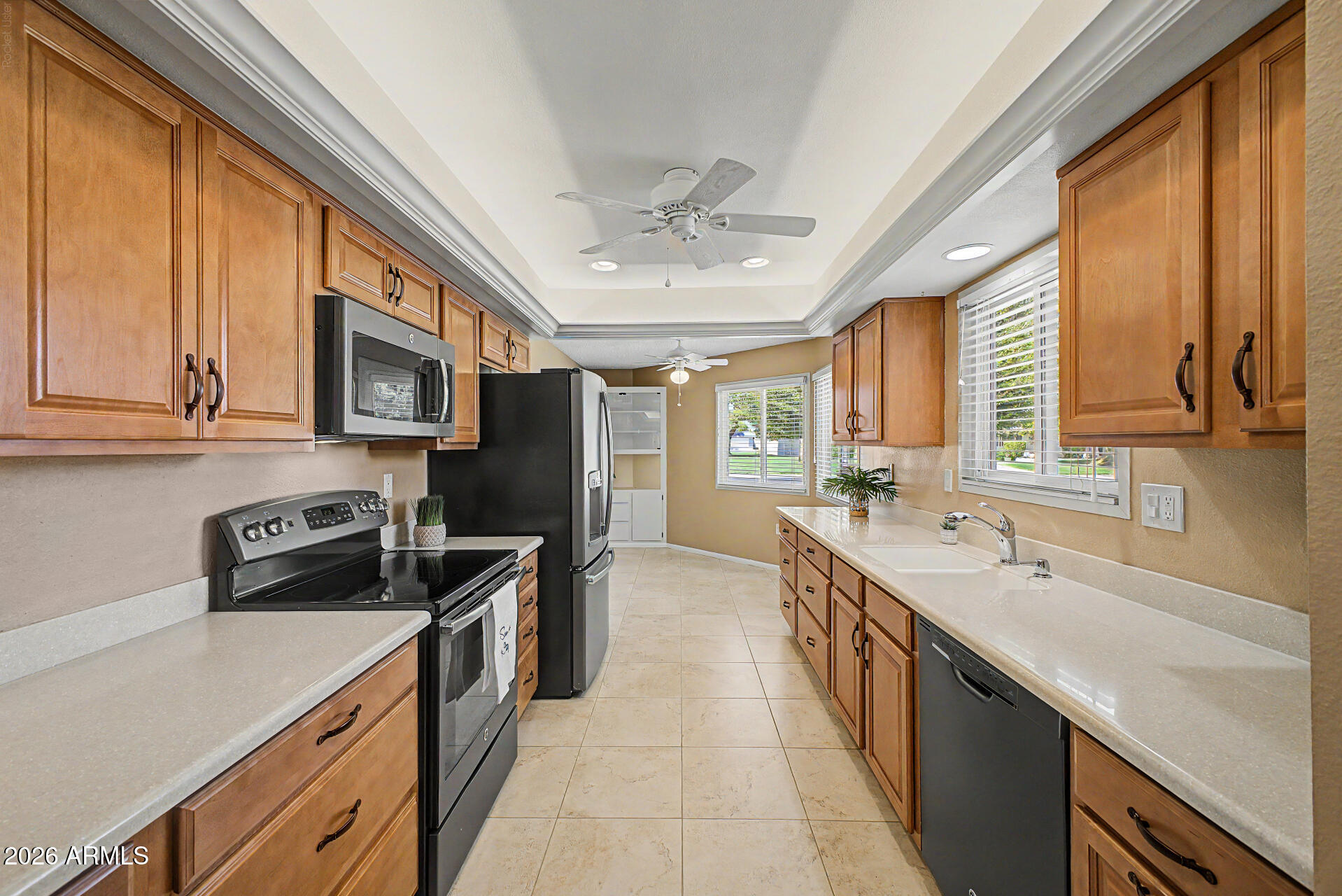 10433 W HUTTON Drive, Sun City, AZ 85351