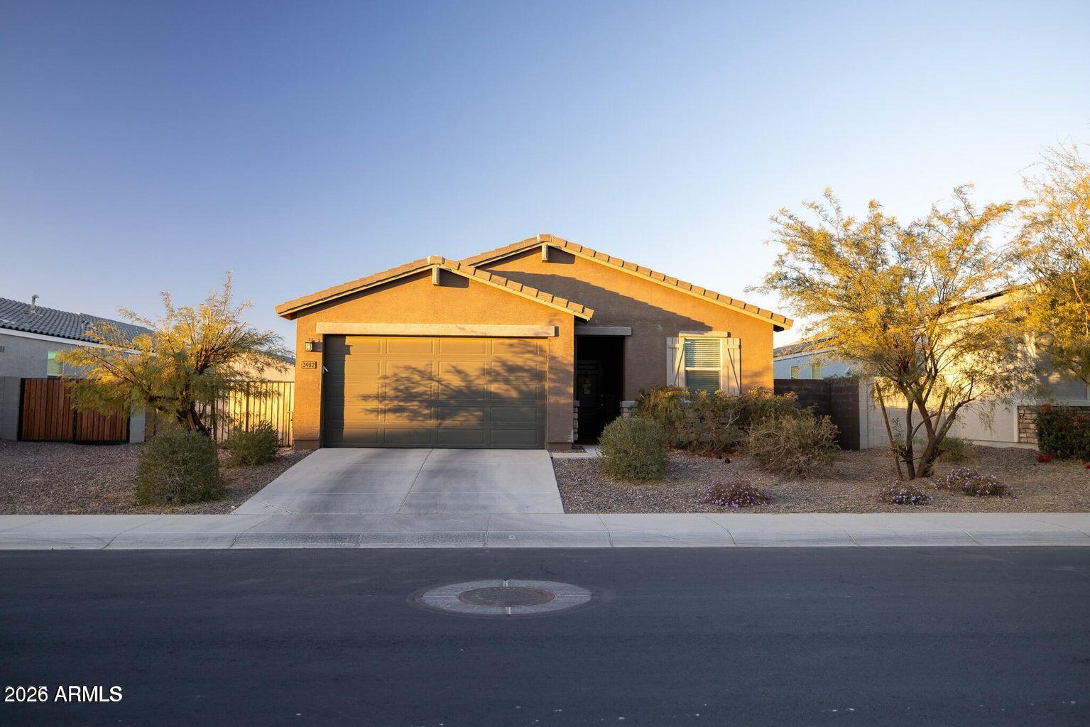 3982 E SIDESADDLE Road, San Tan Valley, AZ 85140