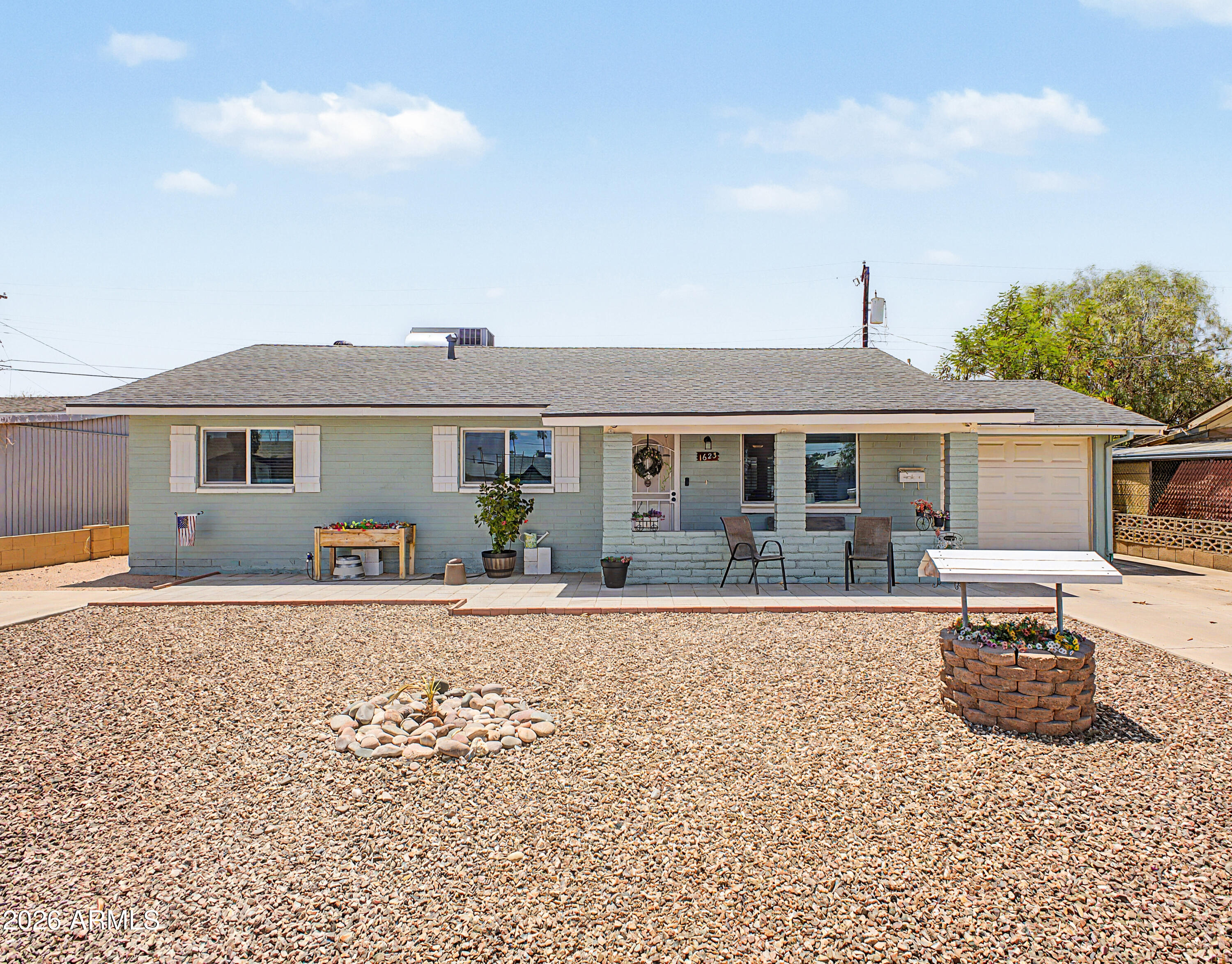 1623 W 6TH Avenue, Mesa, AZ 85202