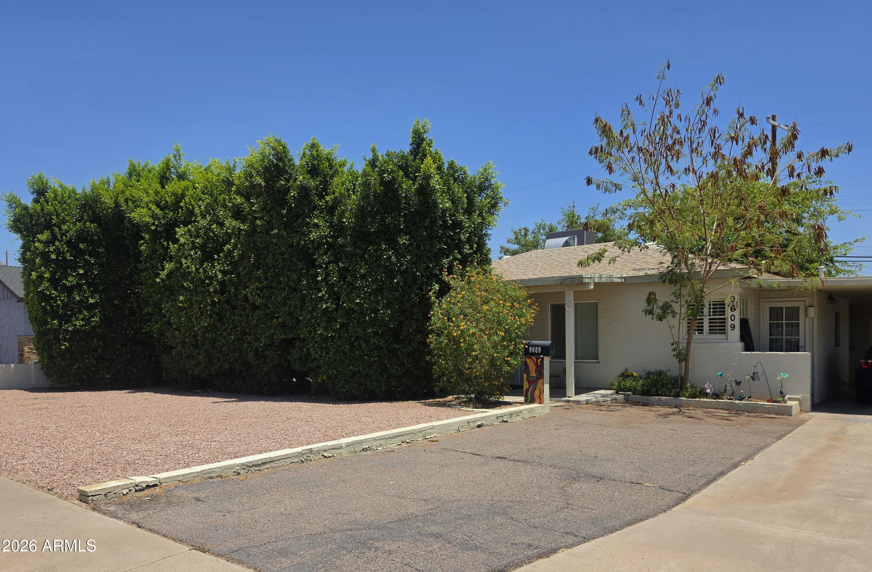 9609 N CENTRAL Avenue, Phoenix, AZ 85020